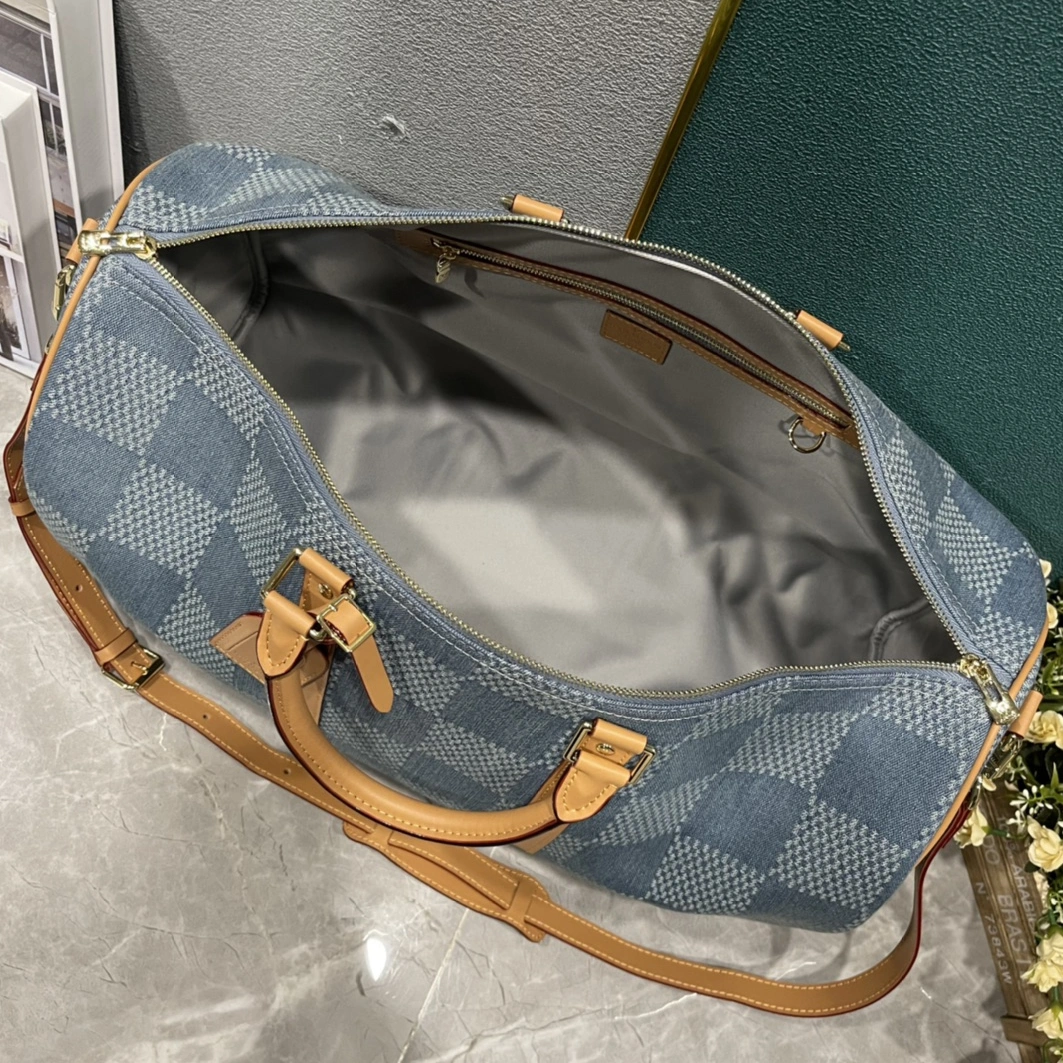 Durable 6833 Louis Vuitton Travel Bags