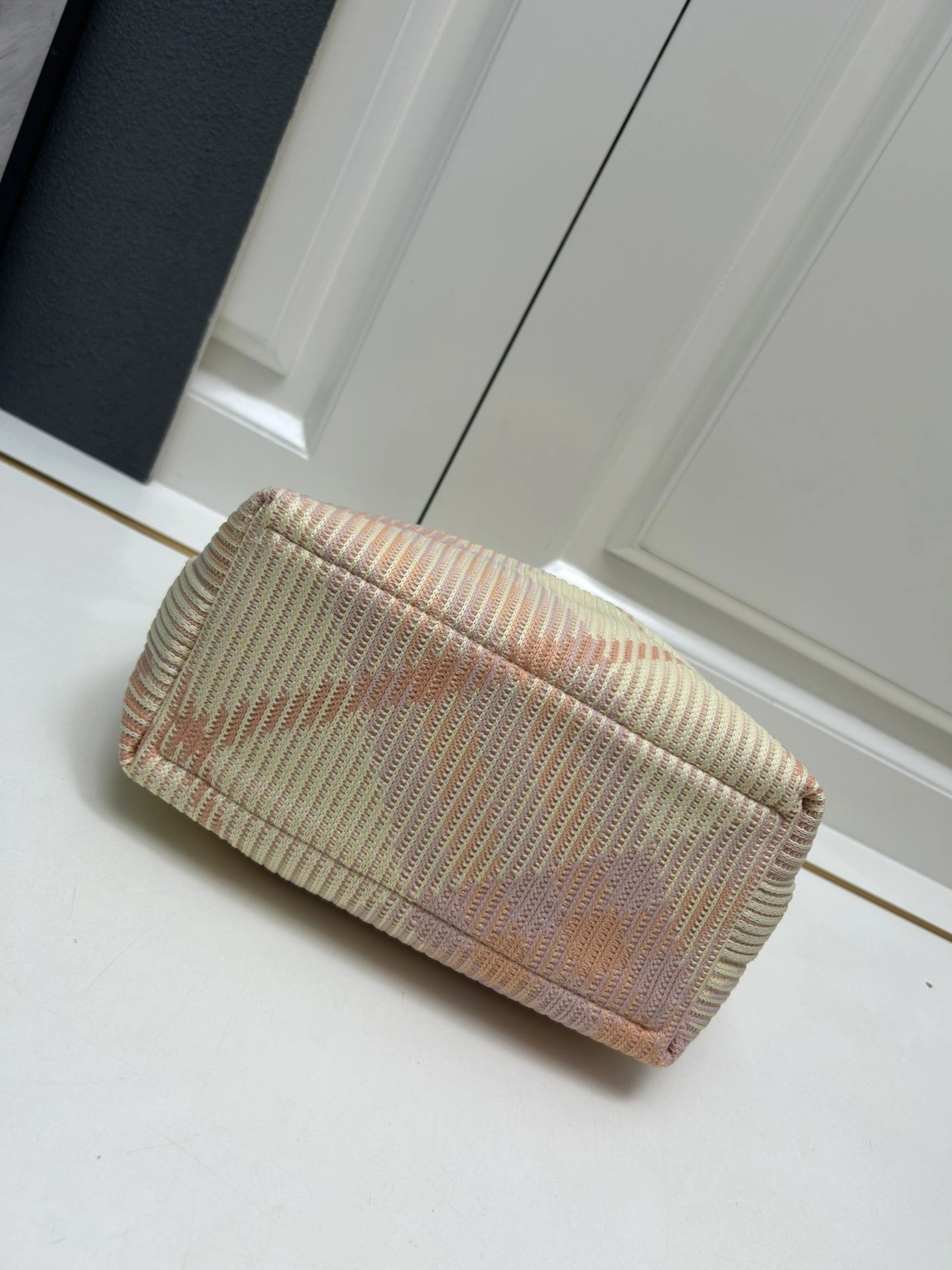 Durable 6868 Burberry AAA Quality Handbags For Women