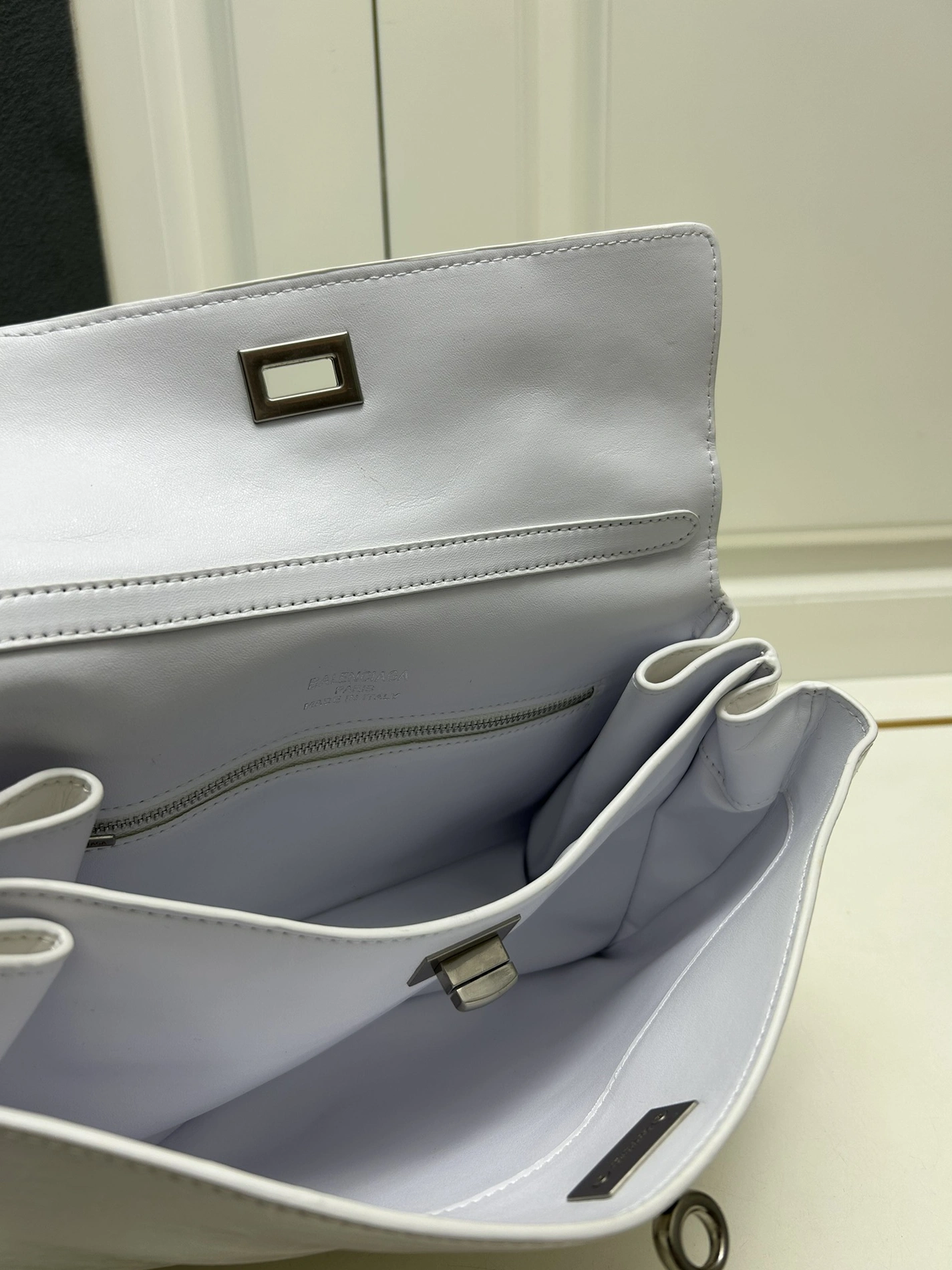 Durable 6973 Balenciaga AAA Quality Shoulder Bags For Women