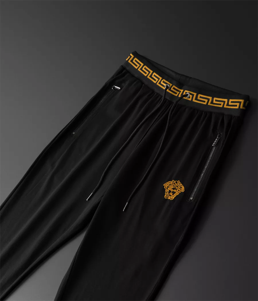 Durable 6987 Versace Tracksuits Short Sleeved For Men