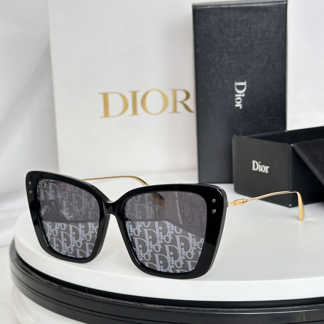 Durable 7025 Christian Dior AAA Quality Sunglasses