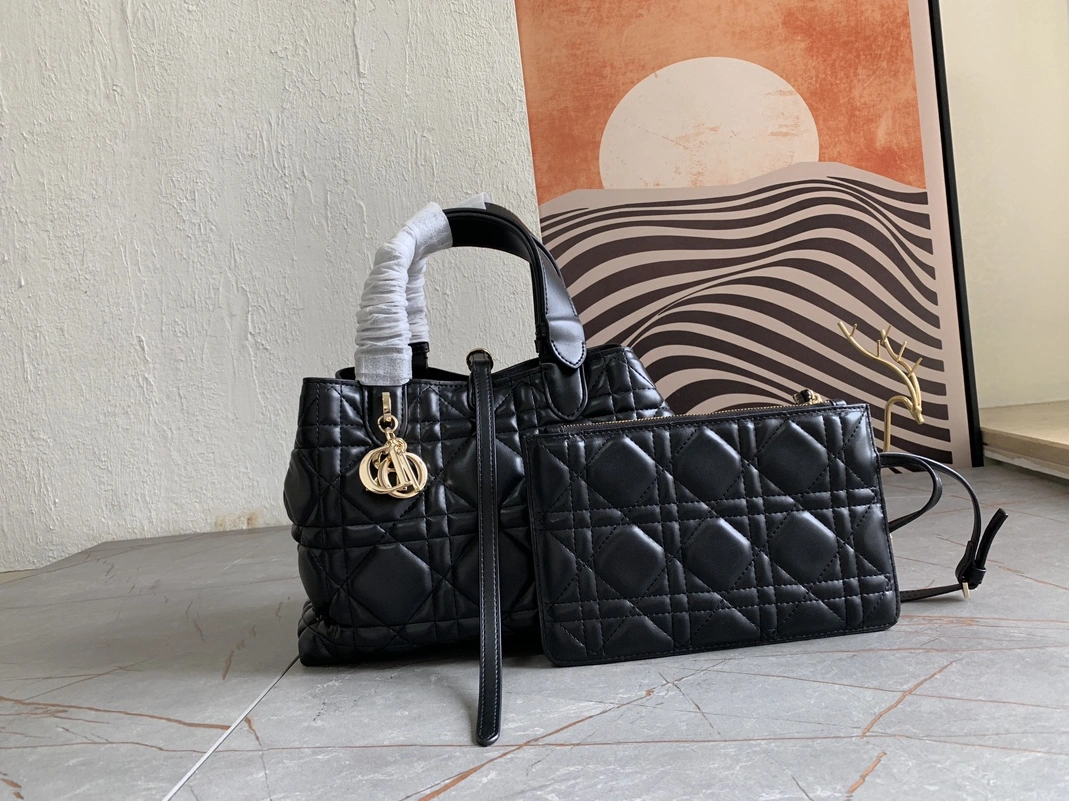 Durable 7033 Christian Dior AAA Quality Handbags For Women