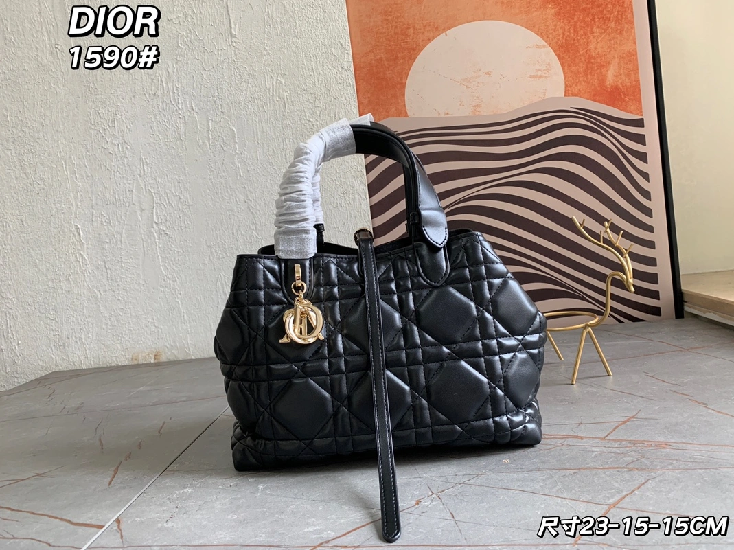 Durable 7033 Christian Dior AAA Quality Handbags For Women