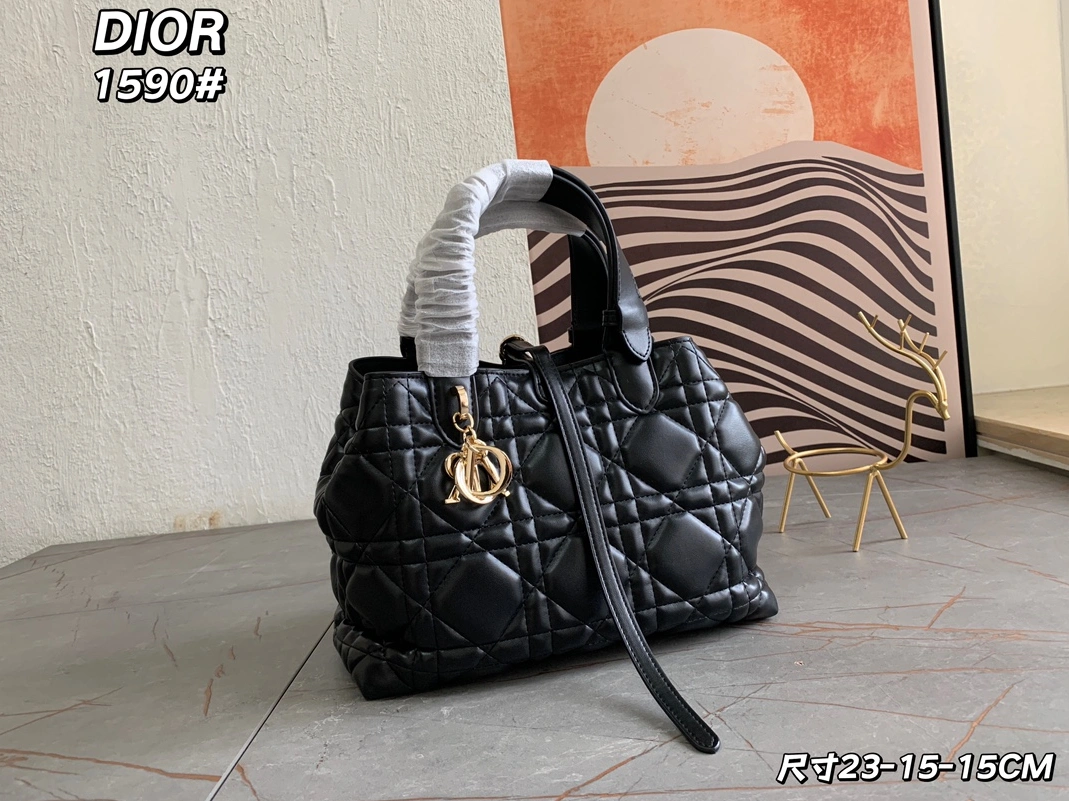 Durable 7033 Christian Dior AAA Quality Handbags For Women