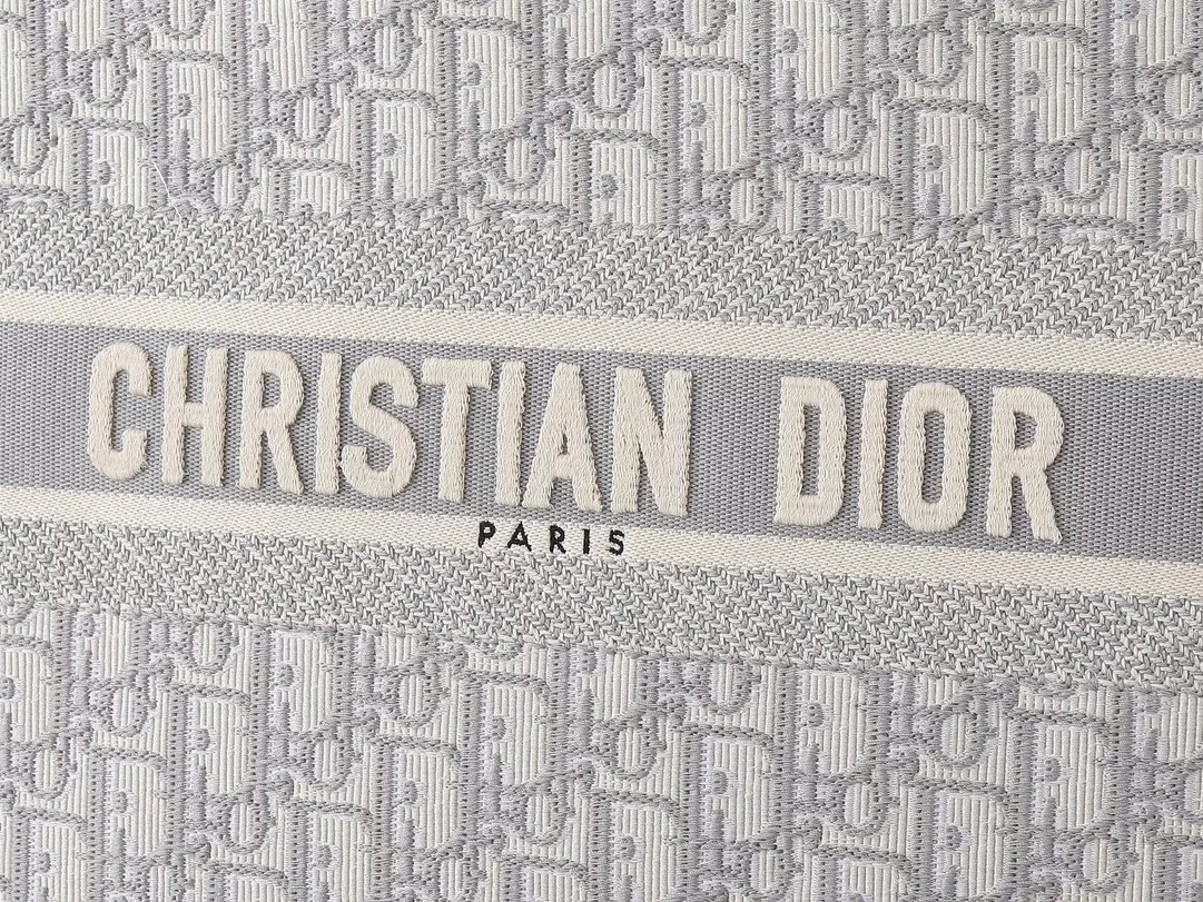 Durable 7107 Christian Dior AAA Quality Tote-Handbags For Women