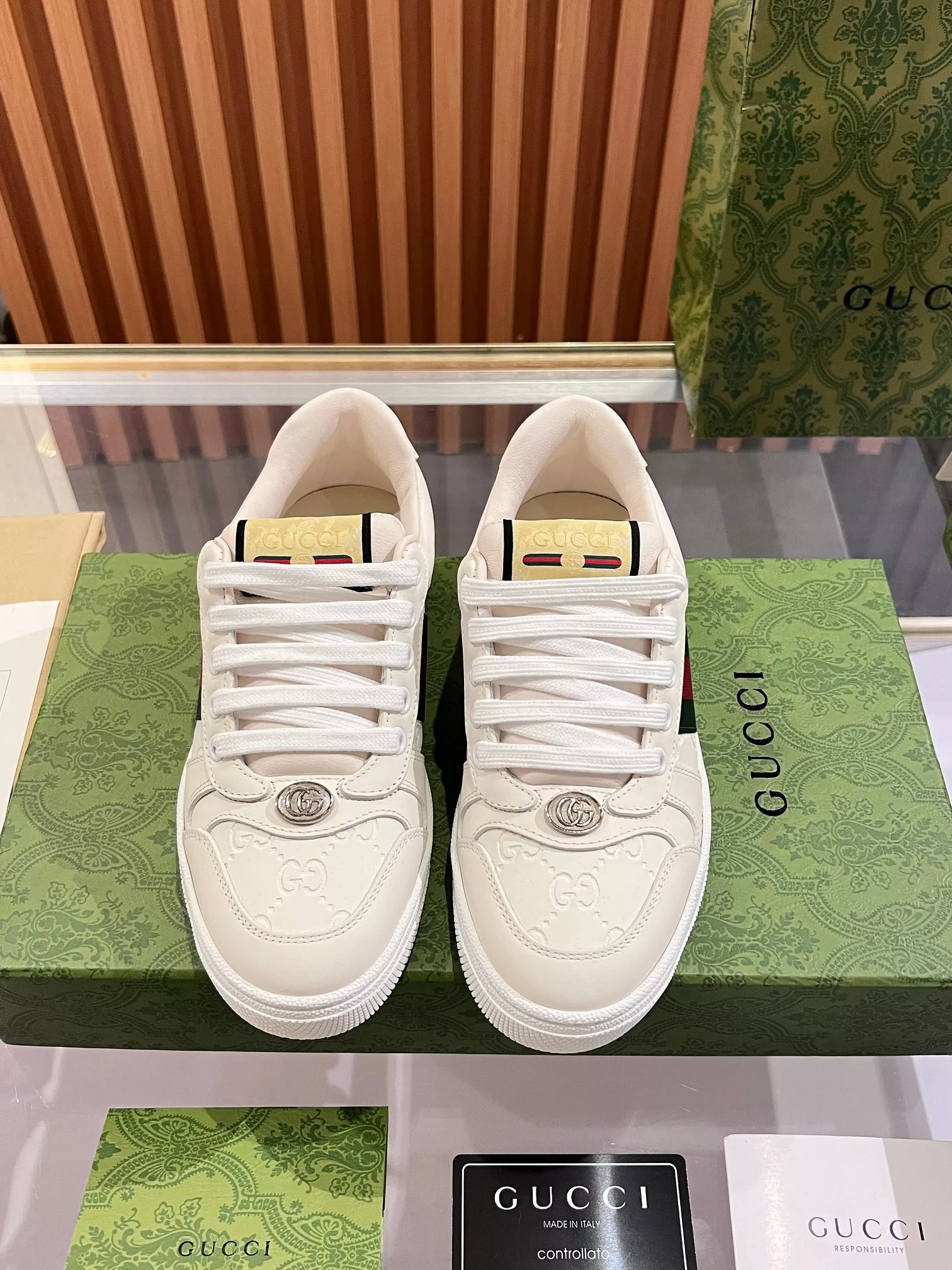 Durable 7116 Gucci Casual Shoes For Men