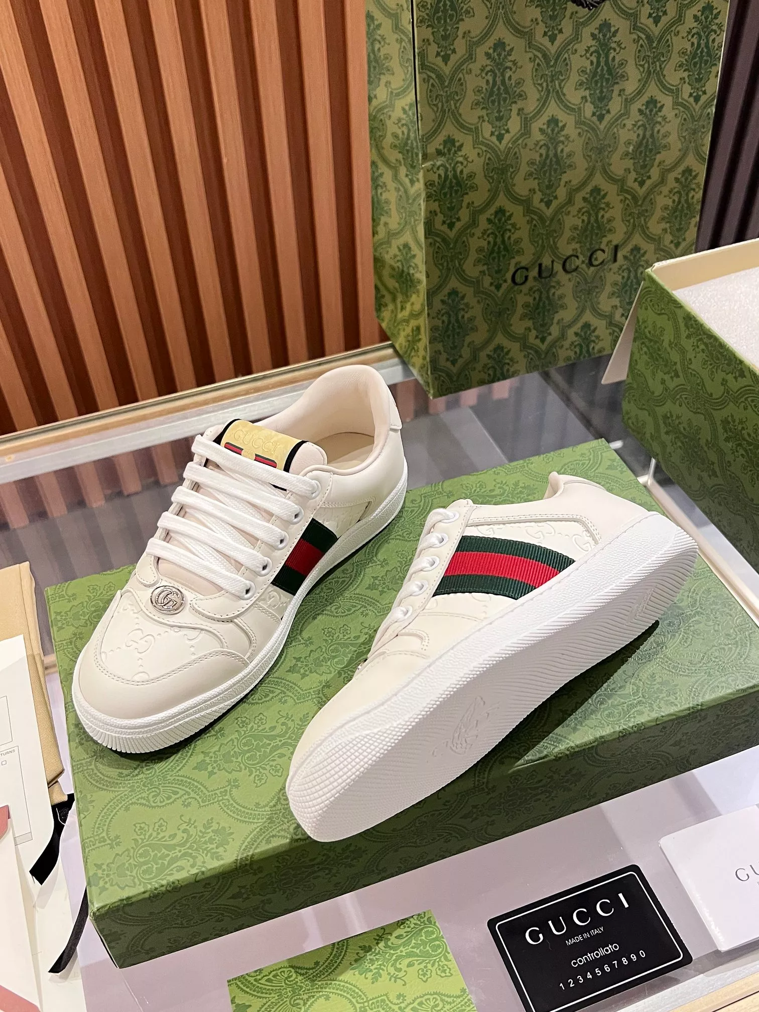 Durable 7116 Gucci Casual Shoes For Men
