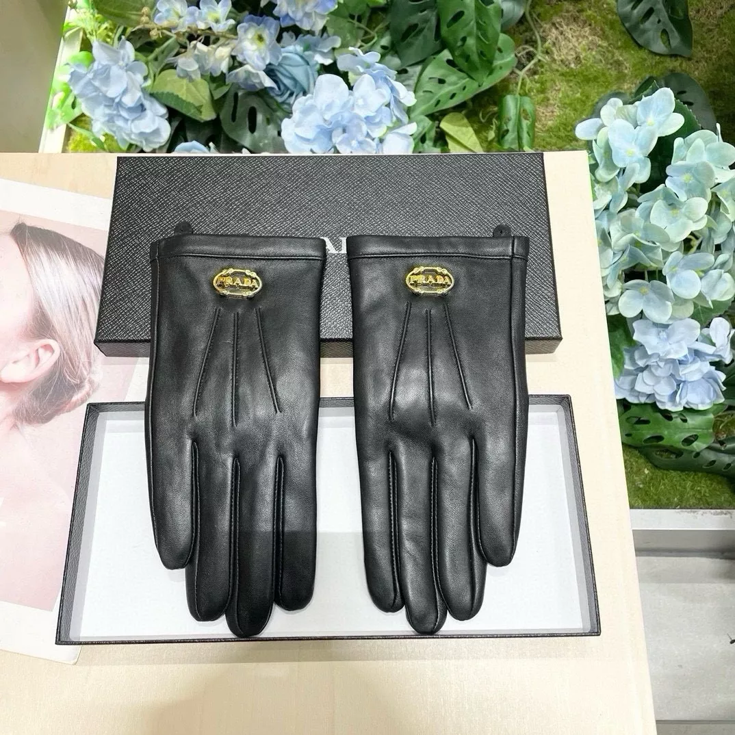Durable 7215 Prada Gloves For Women