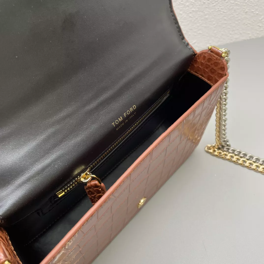 Durable 7267 Tom Ford AAA Quality Messenger Bags For Women