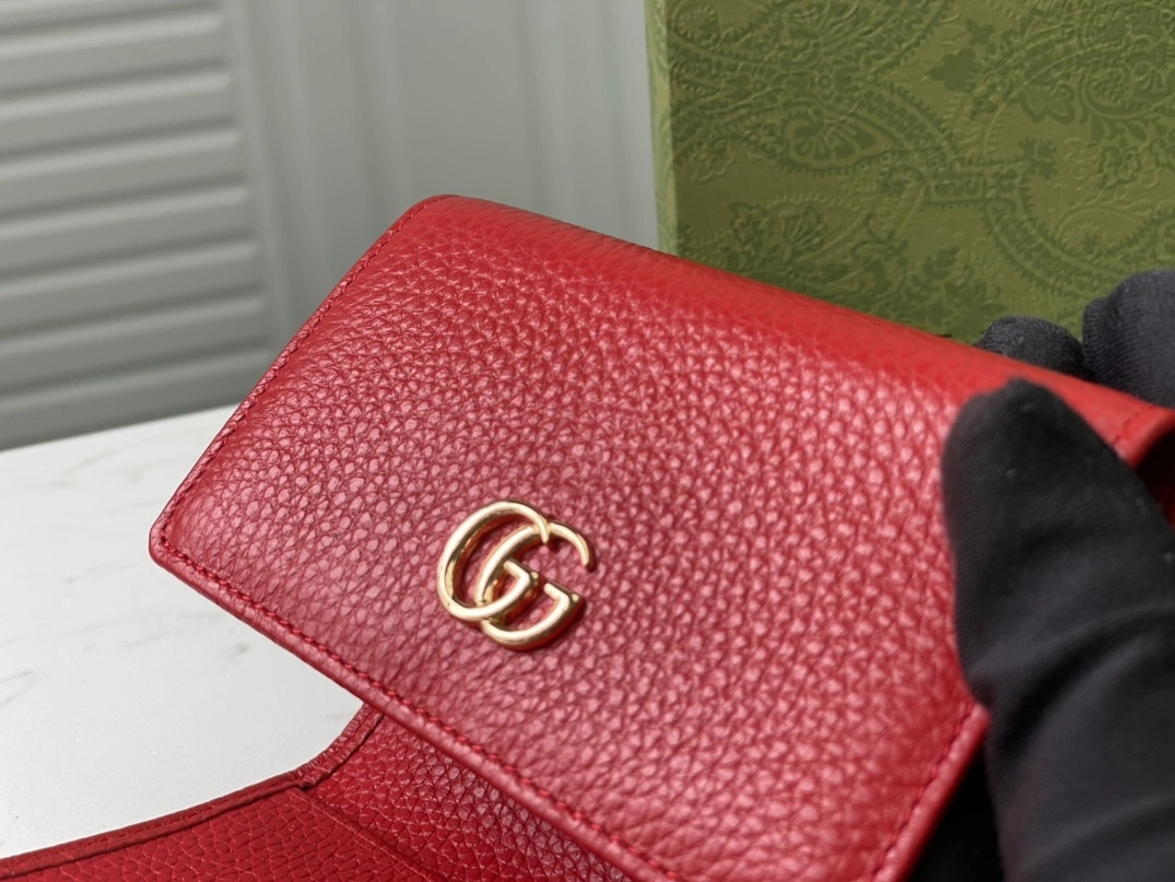 Durable 729 Gucci AAA Quality Wallets