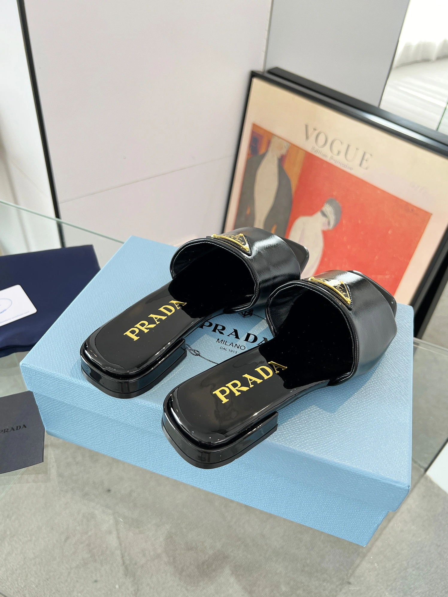Durable 7484 Prada Slippers For Women