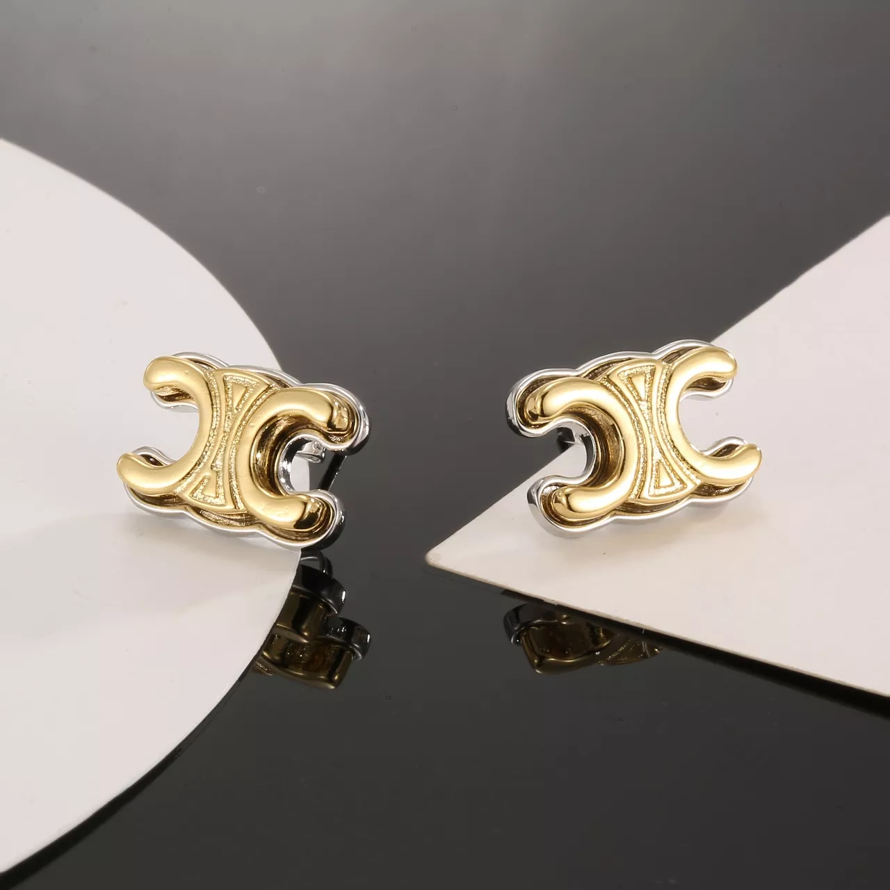 Durable 7502 Celine Earrings For Women