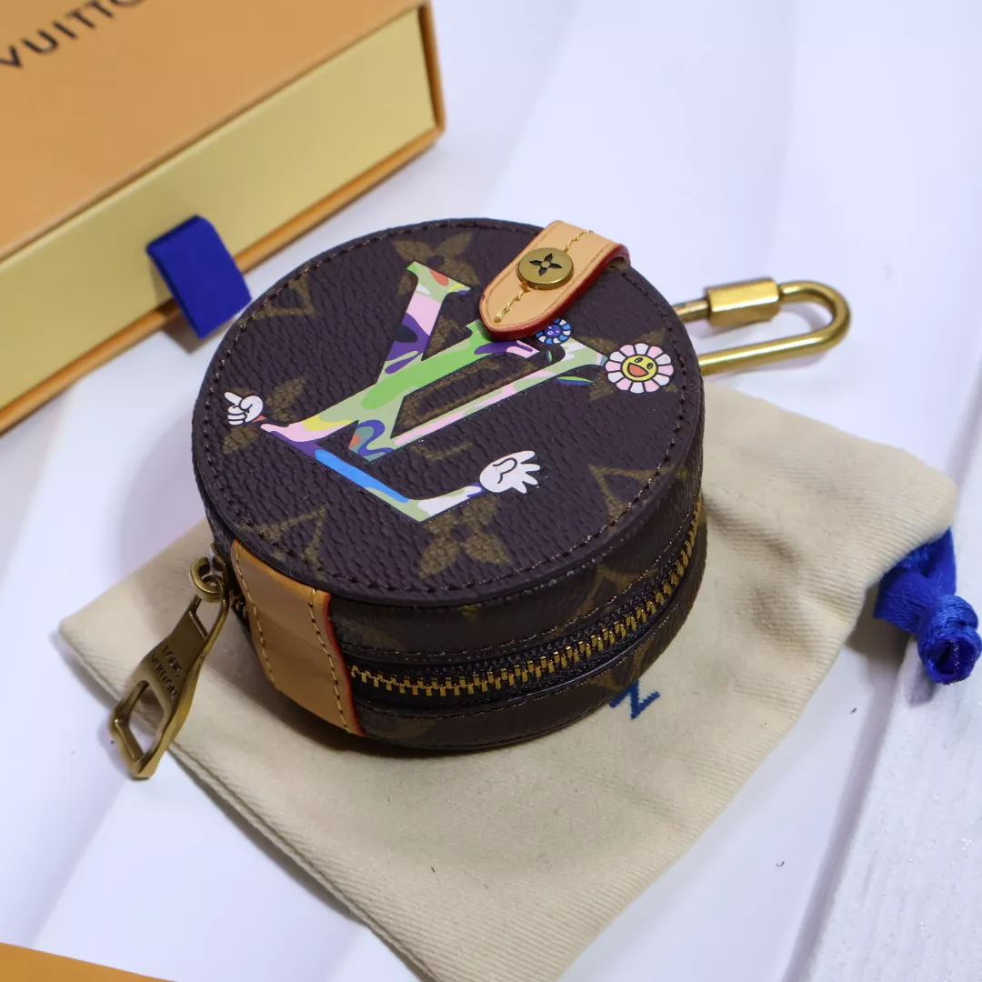 Durable 7507 Louis Vuitton LV Key Holder And Bag Buckle