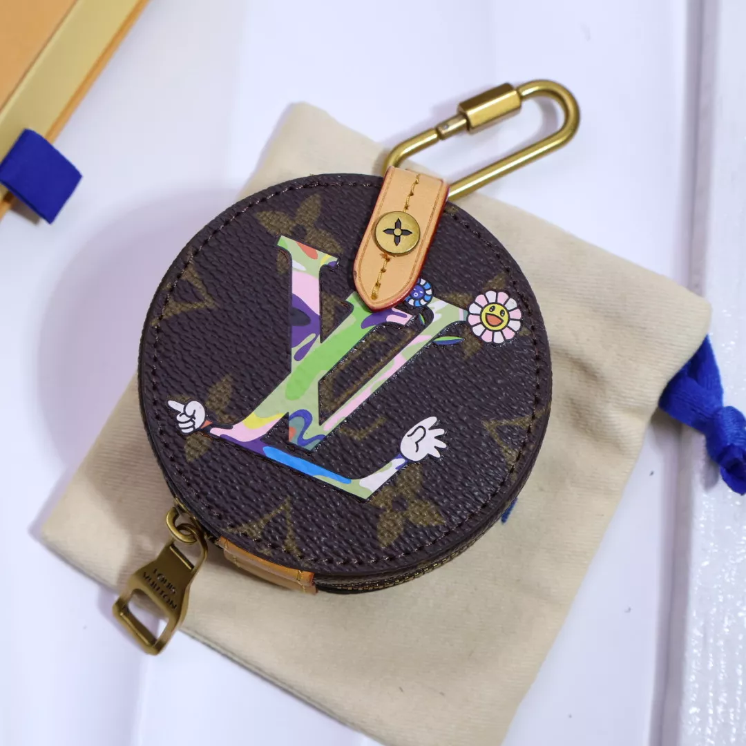 Durable 7507 Louis Vuitton LV Key Holder And Bag Buckle