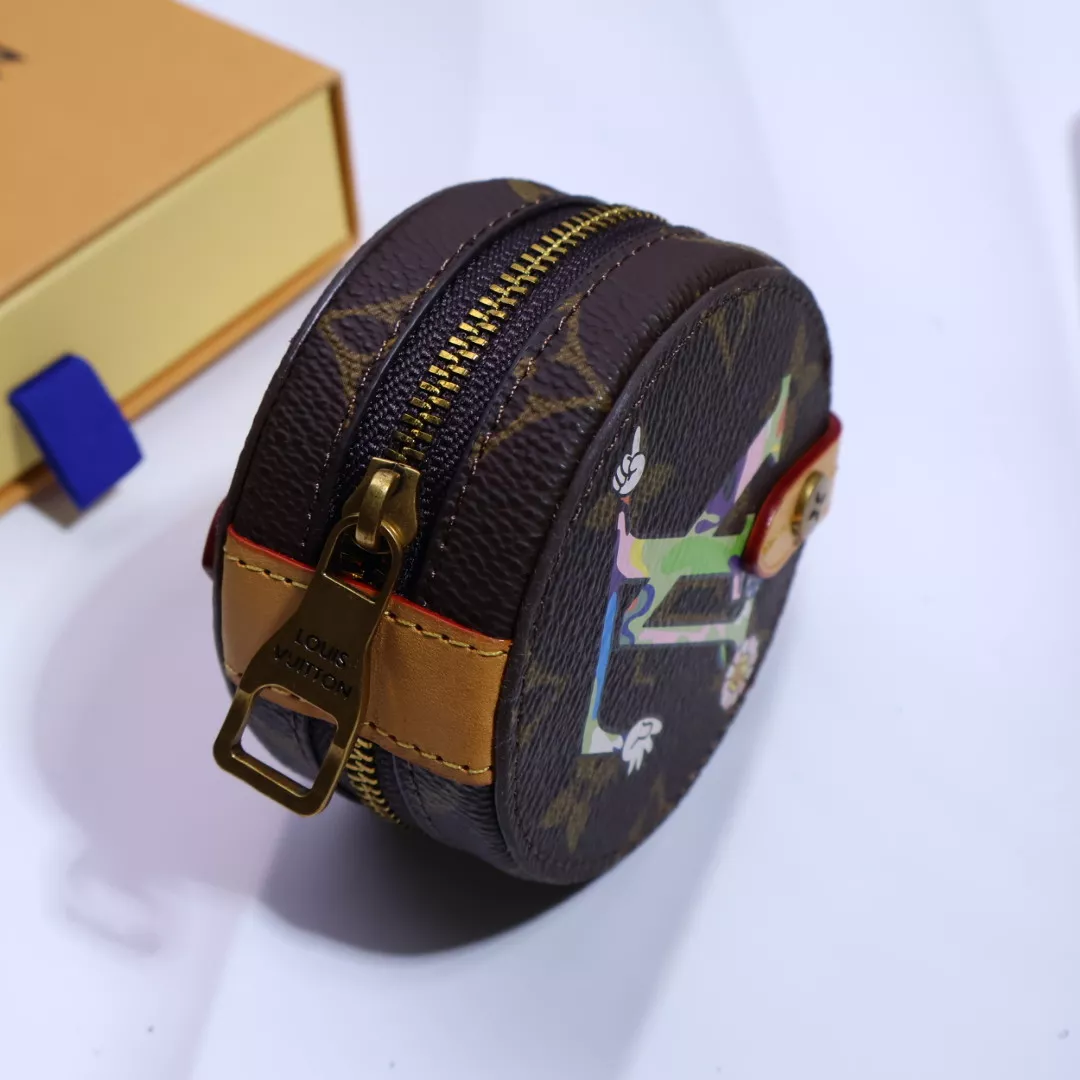 Durable 7507 Louis Vuitton LV Key Holder And Bag Buckle