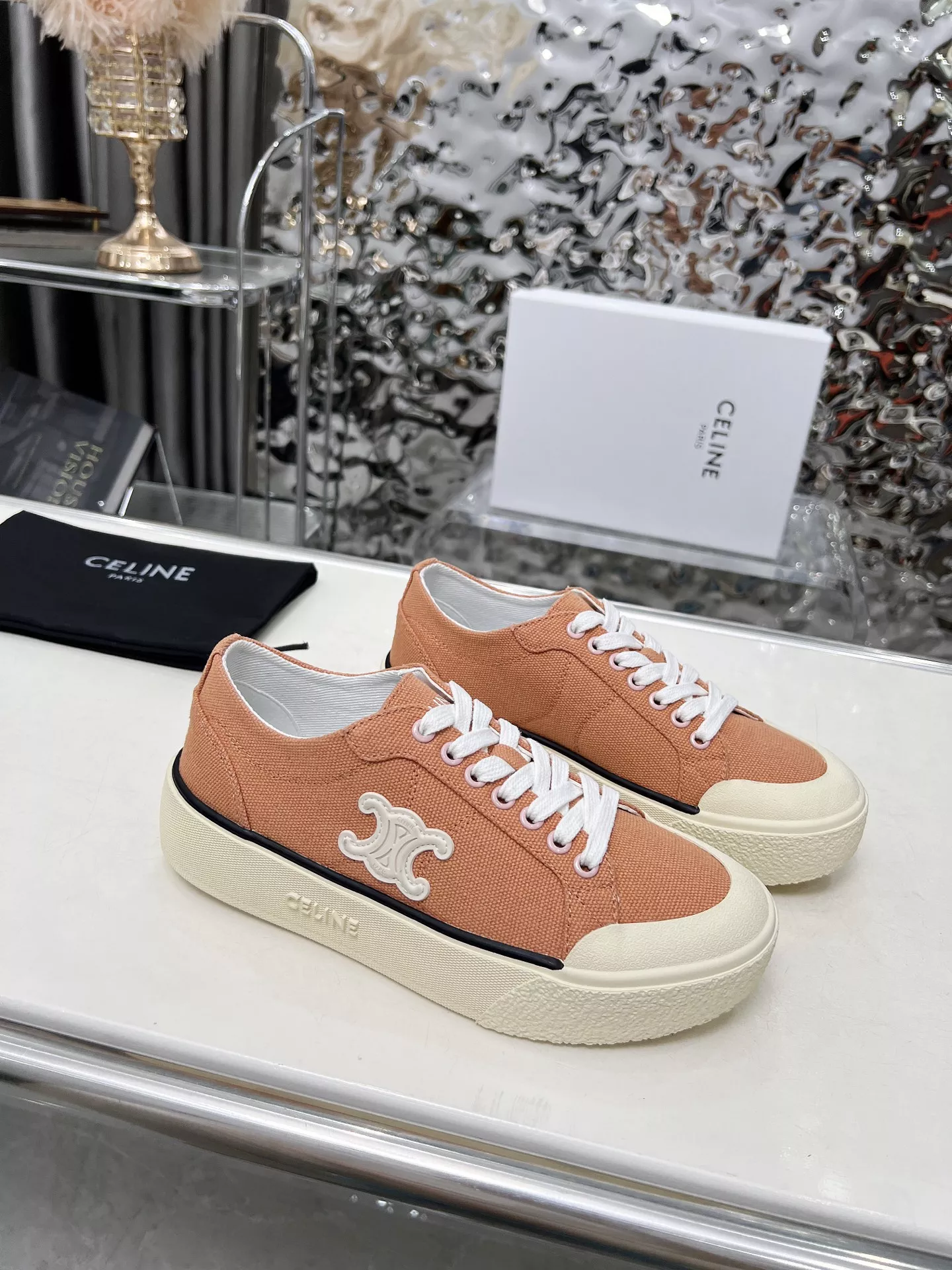 Durable 7561 Celine Casual Shoes For Women