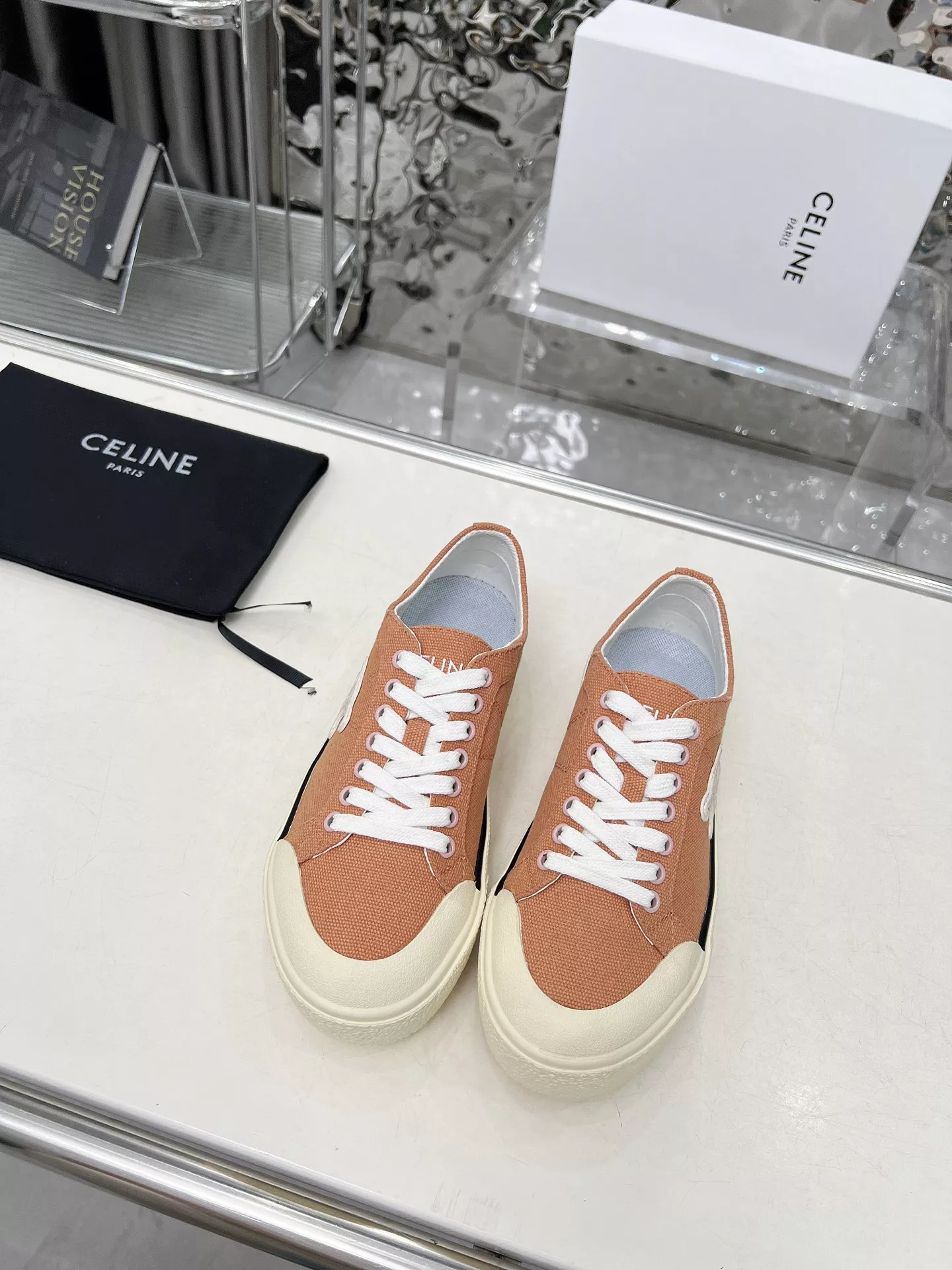 Durable 7561 Celine Casual Shoes For Women