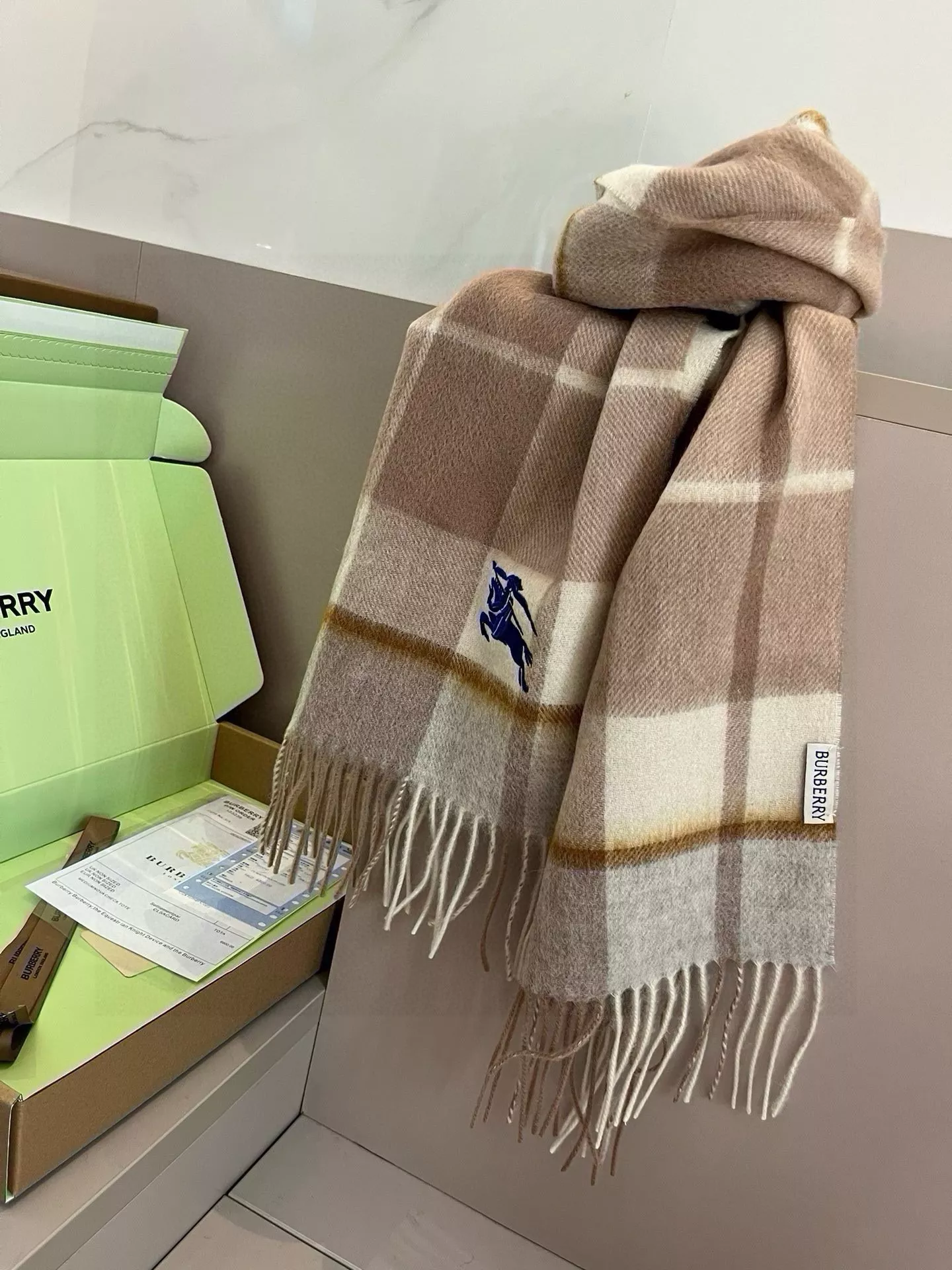 Durable 7623 Burberry Scarf For Women