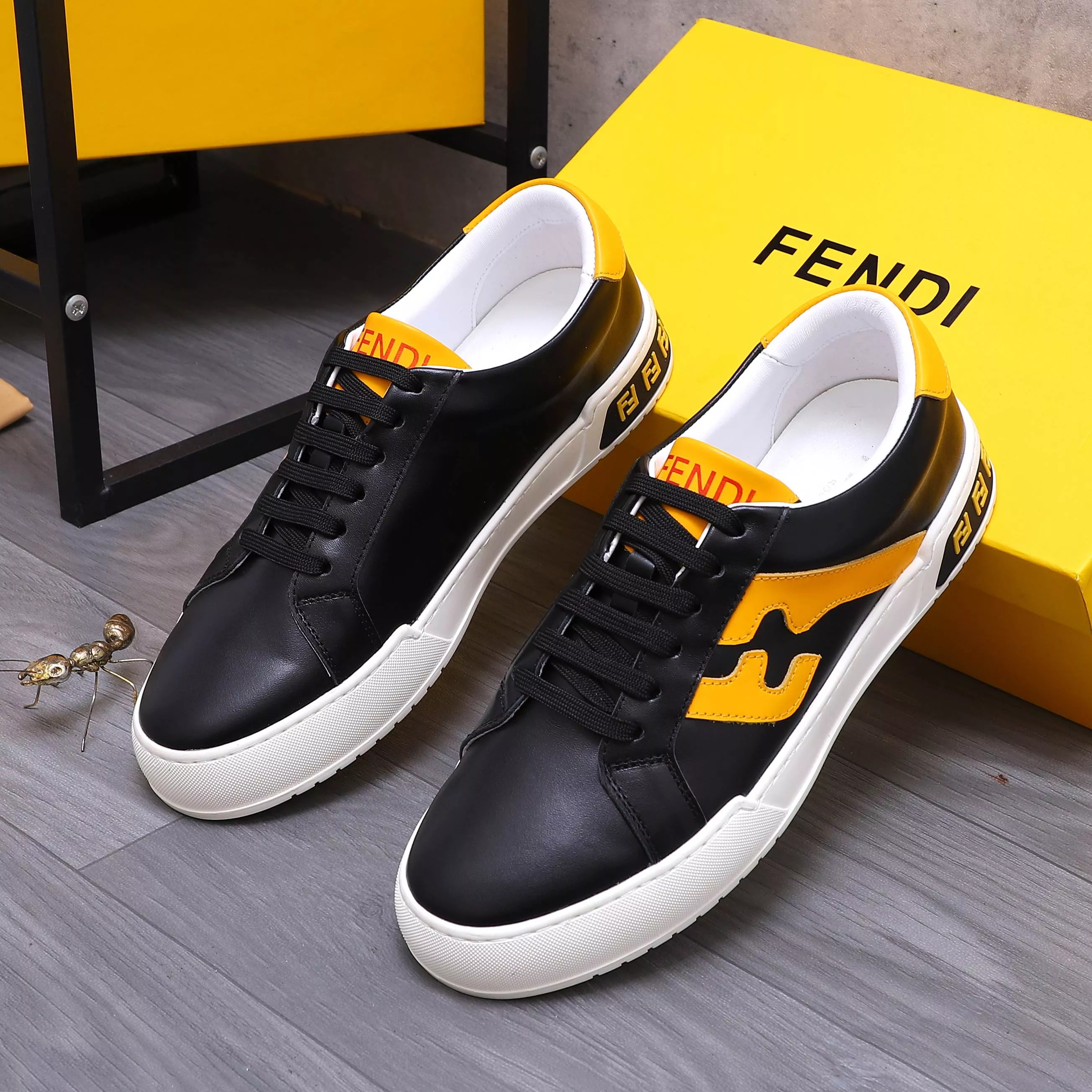 Durable 785 Fendi Casual Shoes For Men