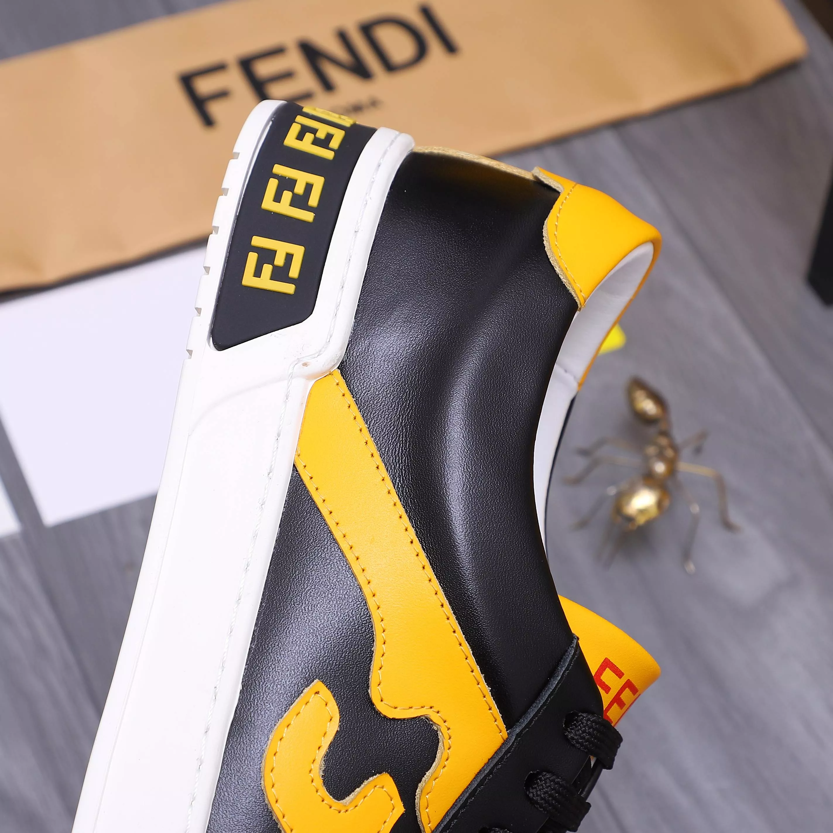 Durable 785 Fendi Casual Shoes For Men