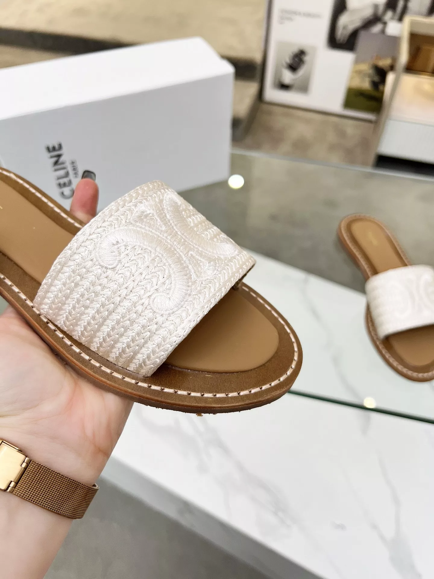 Durable 7983 Celine Slippers For Women