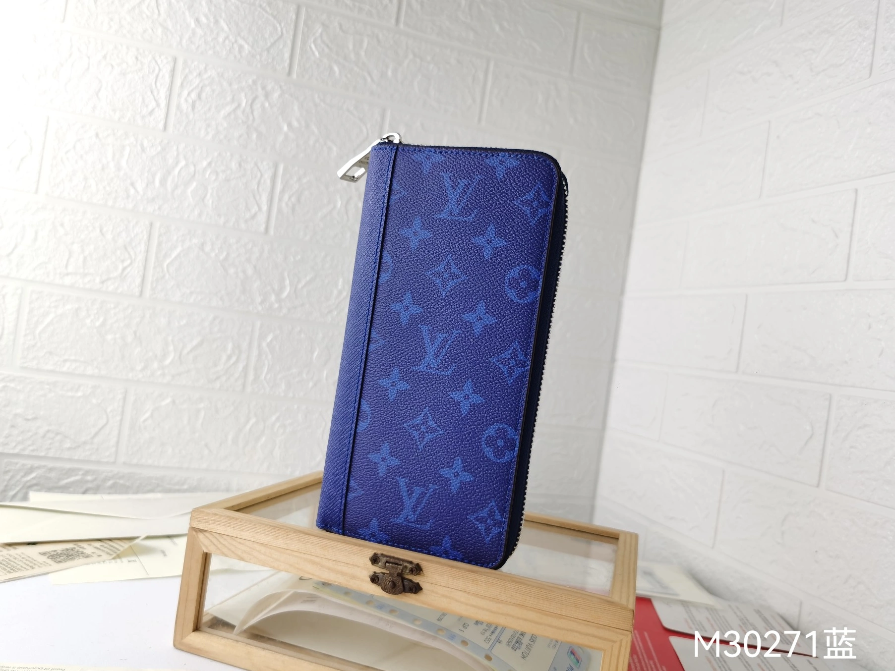 Durable 8066 Louis Vuitton LV Card Case For Unisex