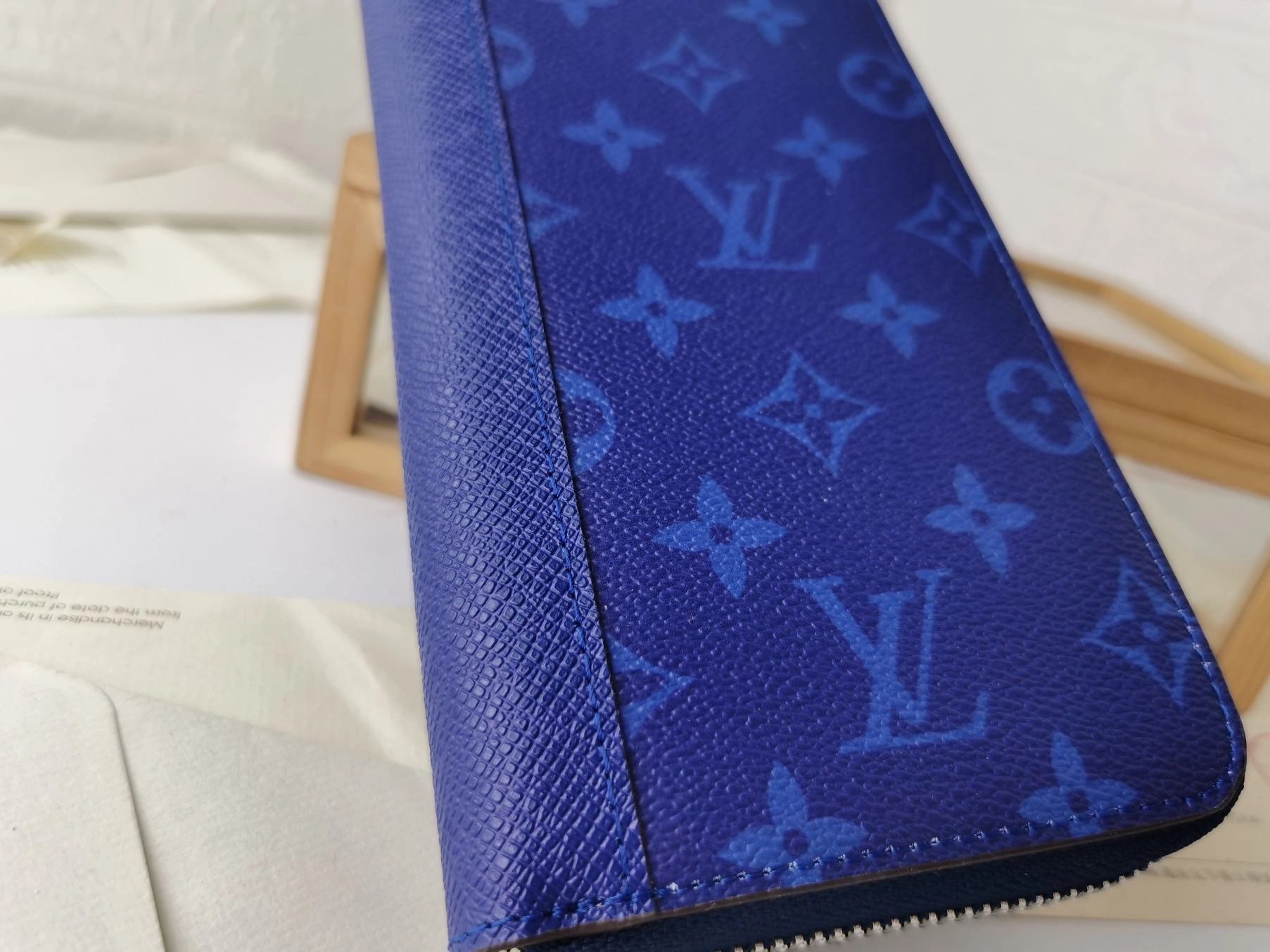 Durable 8066 Louis Vuitton LV Card Case For Unisex
