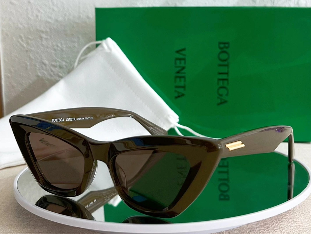 Durable 807 Bottega Veneta AAA Quality Sunglasses