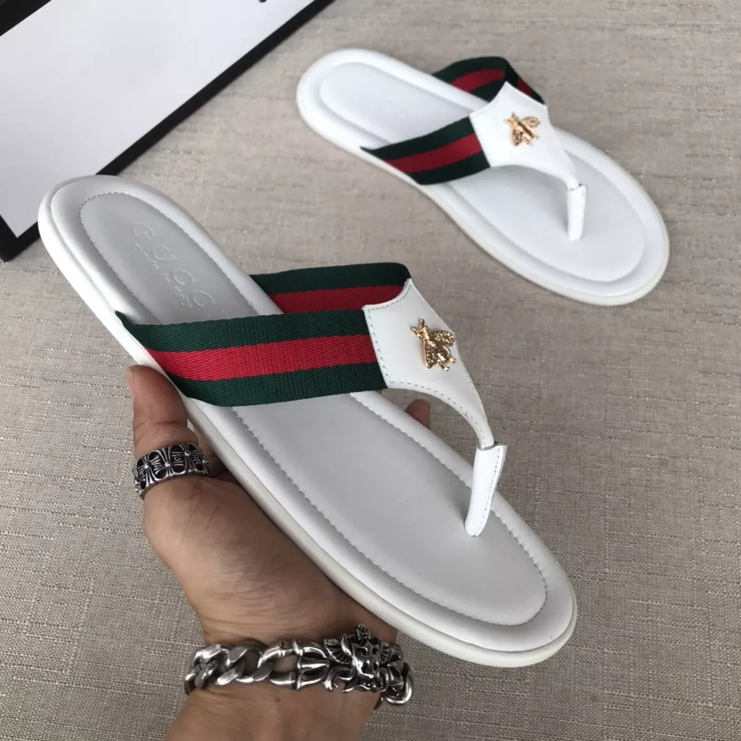 Durable 8098 Gucci Slippers For Men