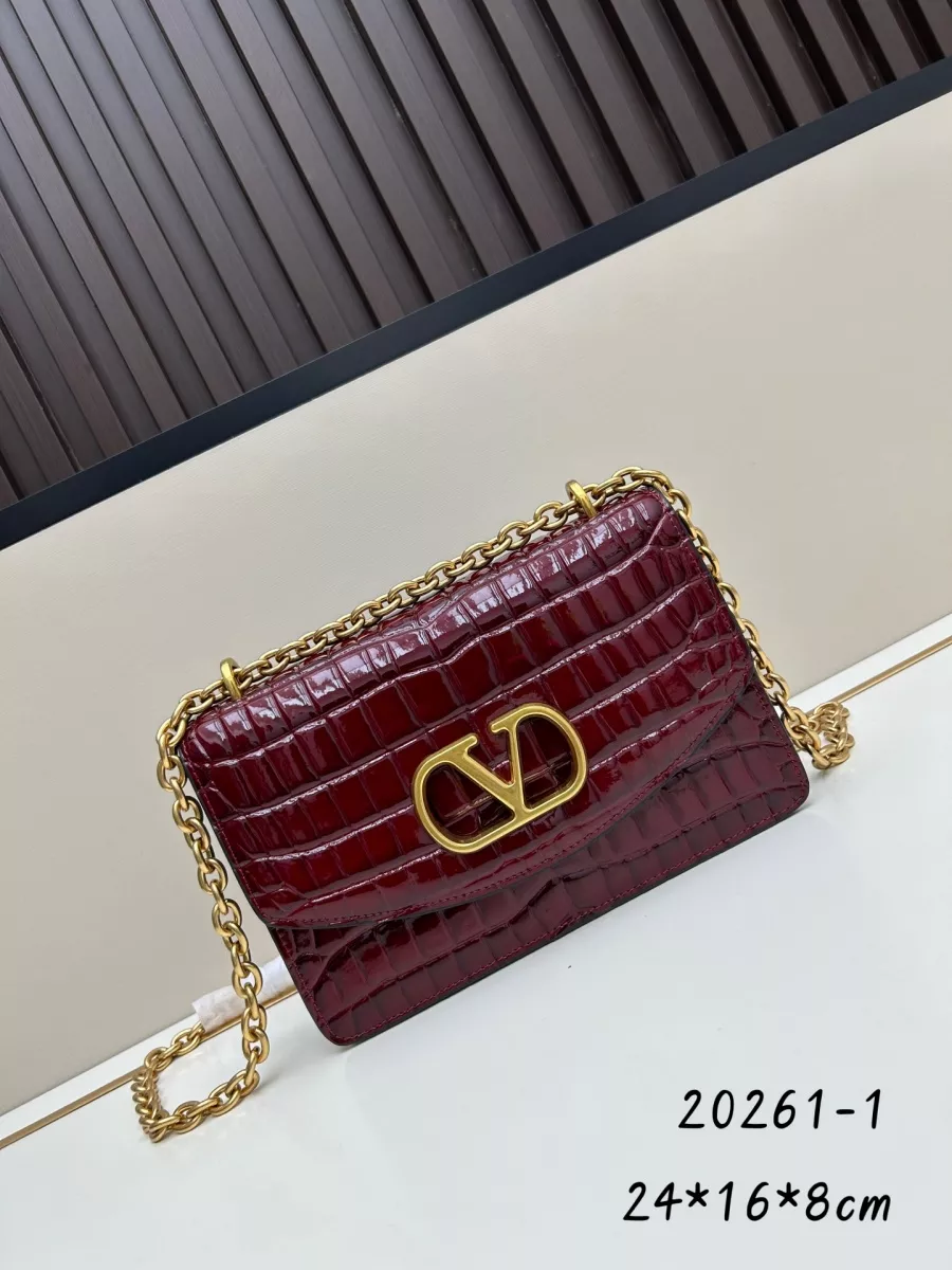 Durable 8106 Valentino AAA Quality Messenger Bags For Women