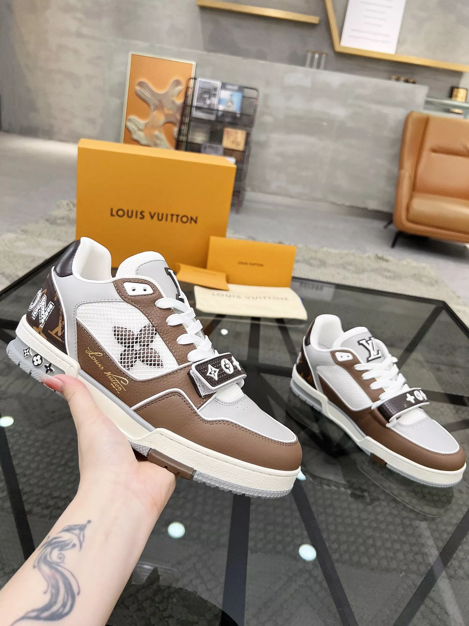 Durable 8127 Louis Vuitton Casual Shoes For Men