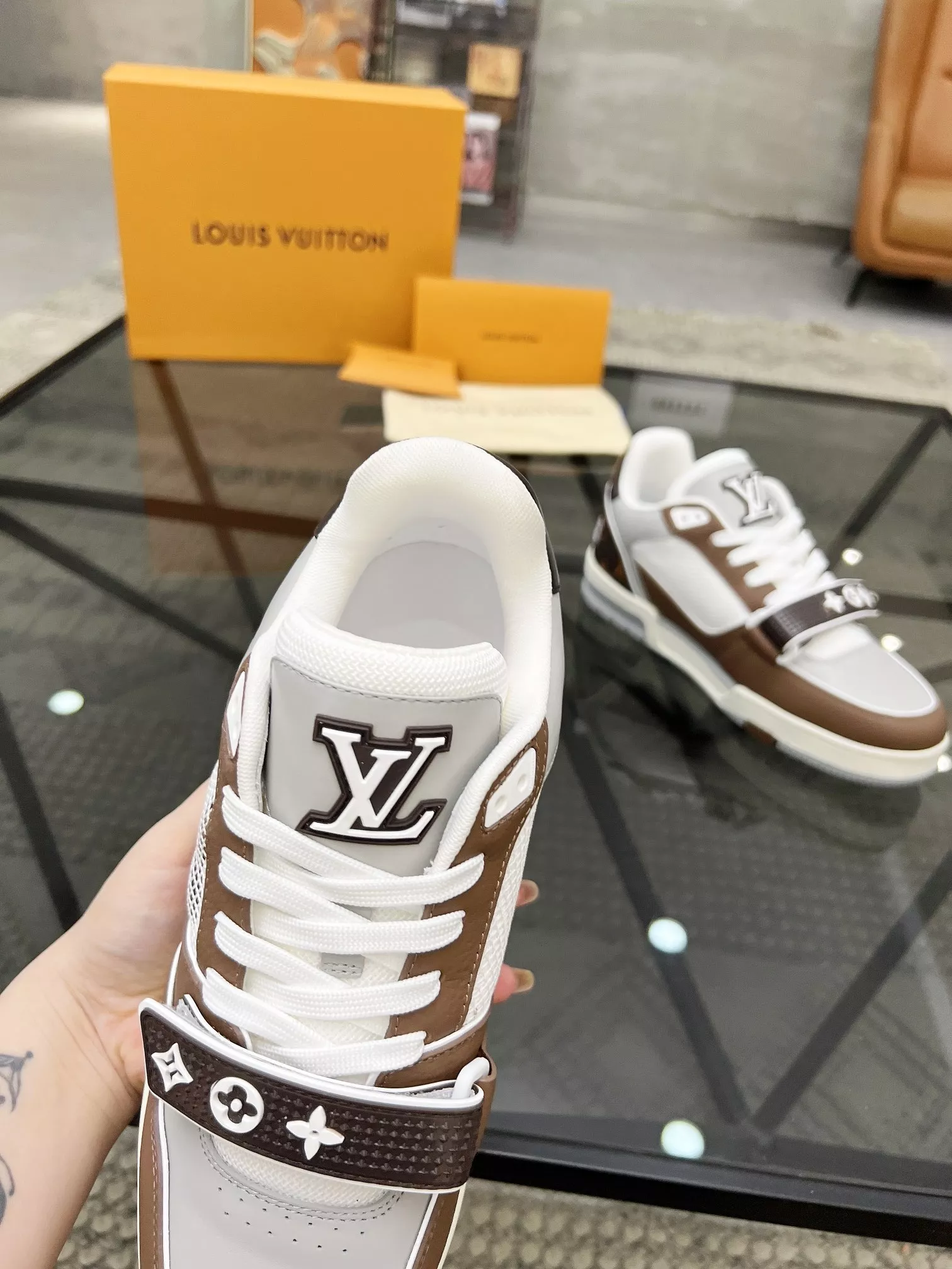Durable 8127 Louis Vuitton Casual Shoes For Men