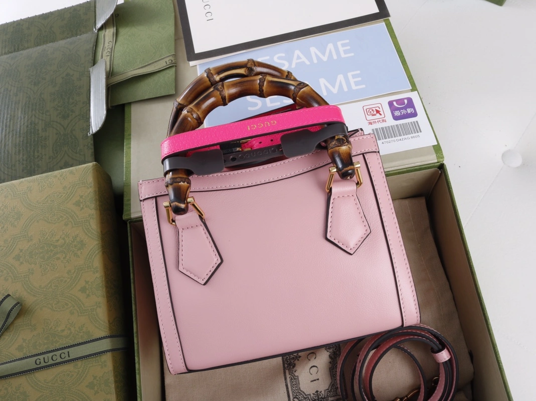 Durable 8134 Gucci AAA Quality Handbags For Women