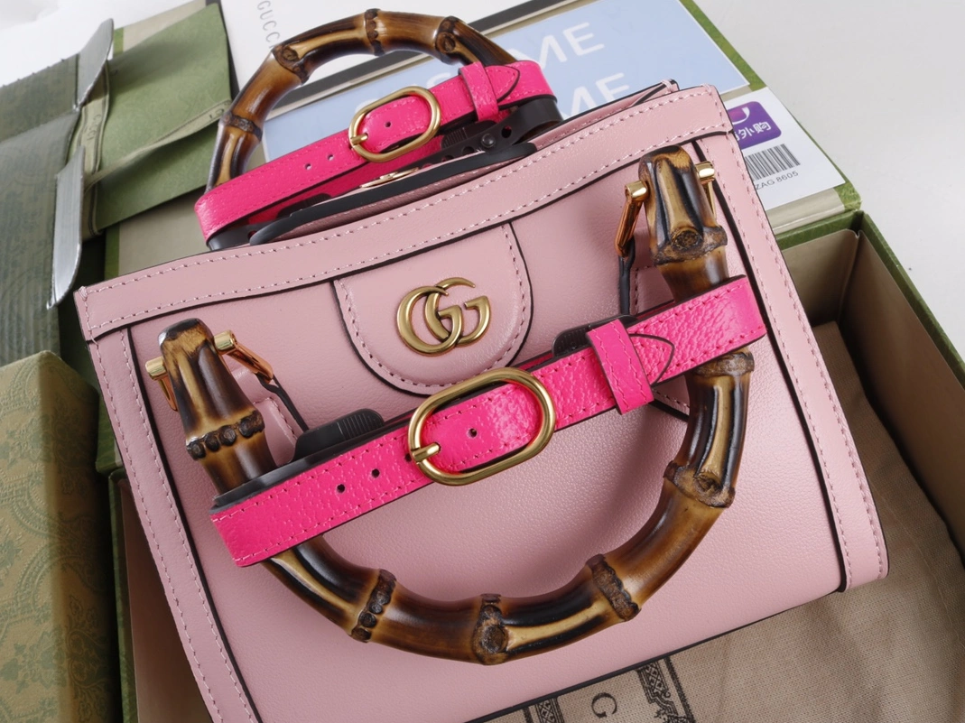 Durable 8134 Gucci AAA Quality Handbags For Women