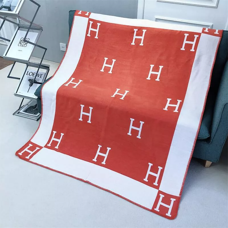 Durable 8234 Hermes Blanket