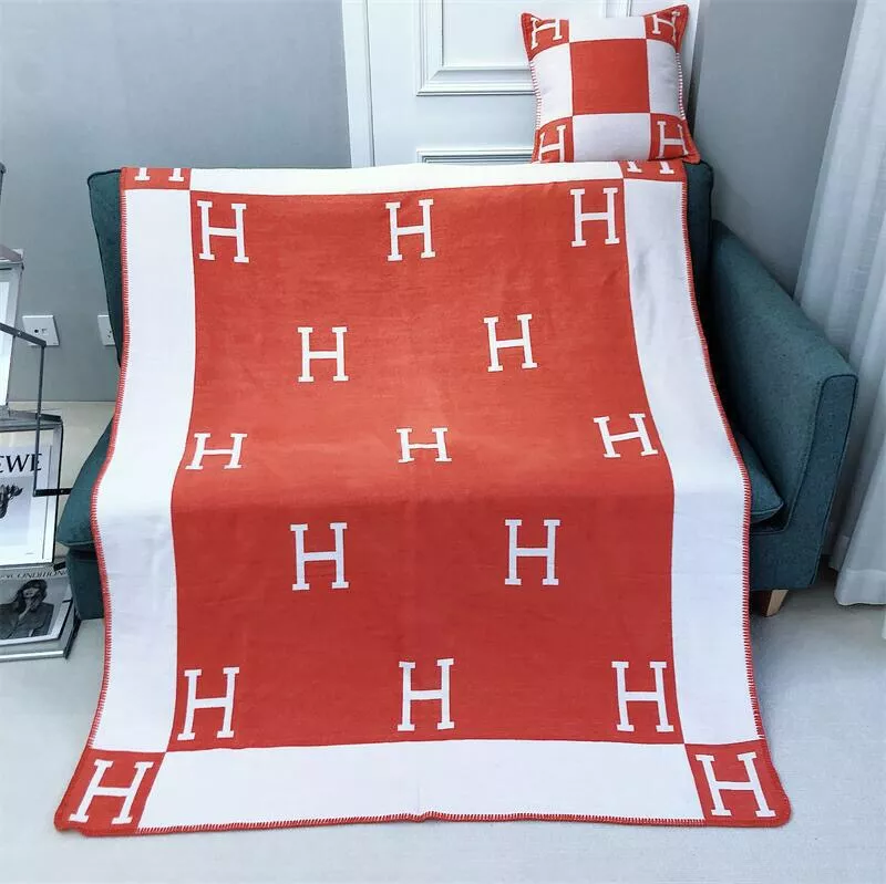 Durable 8234 Hermes Blanket