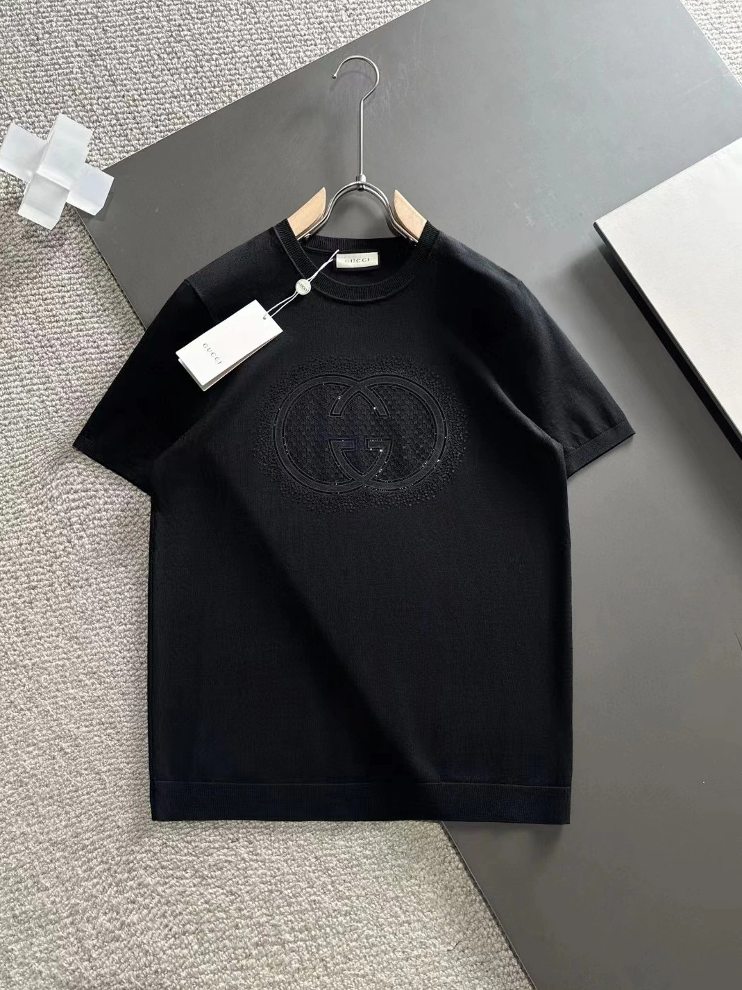 Durable 8250 Gucci T-Shirts Short Sleeved For Men