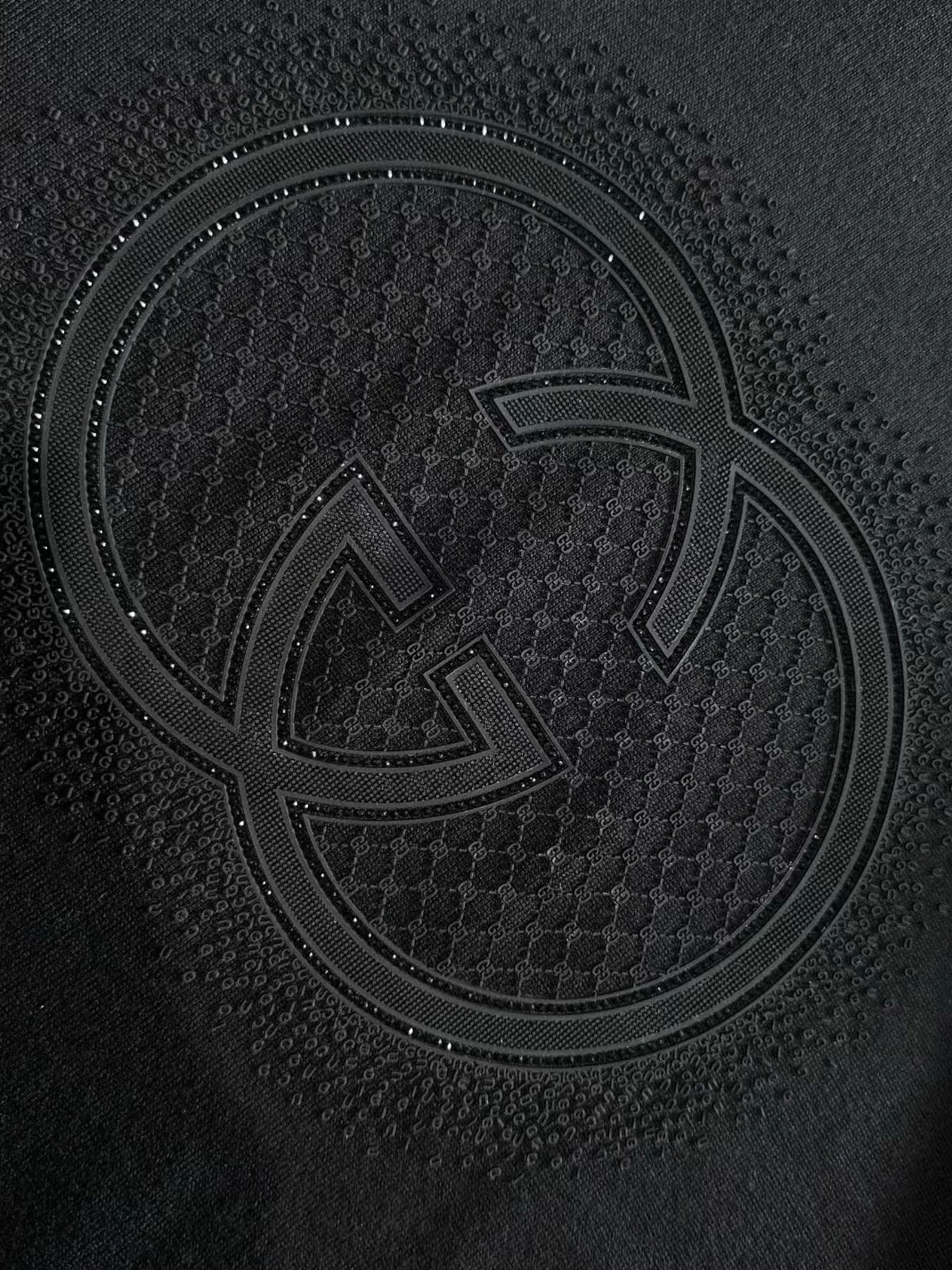 Durable 8250 Gucci T-Shirts Short Sleeved For Men