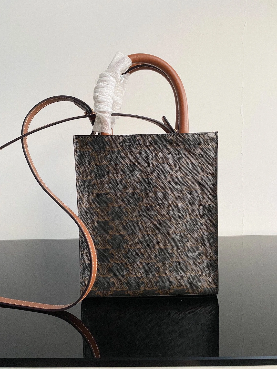 Durable 826 Celine AAA Quality Handbags For Women