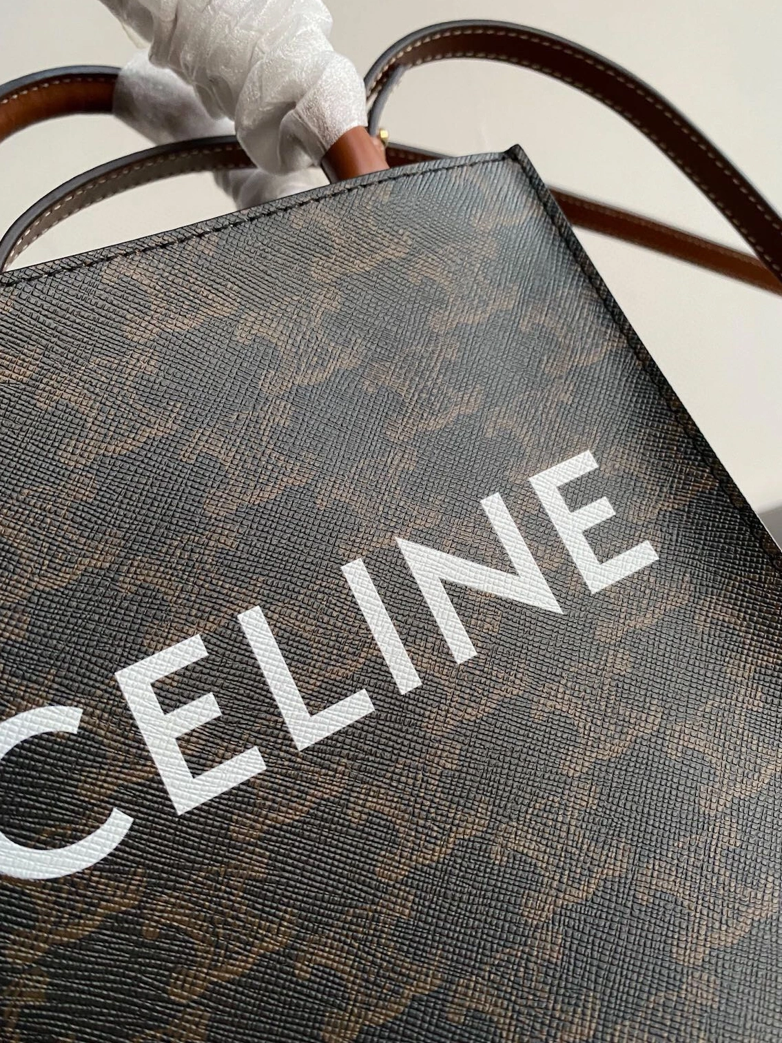 Durable 826 Celine AAA Quality Handbags For Women
