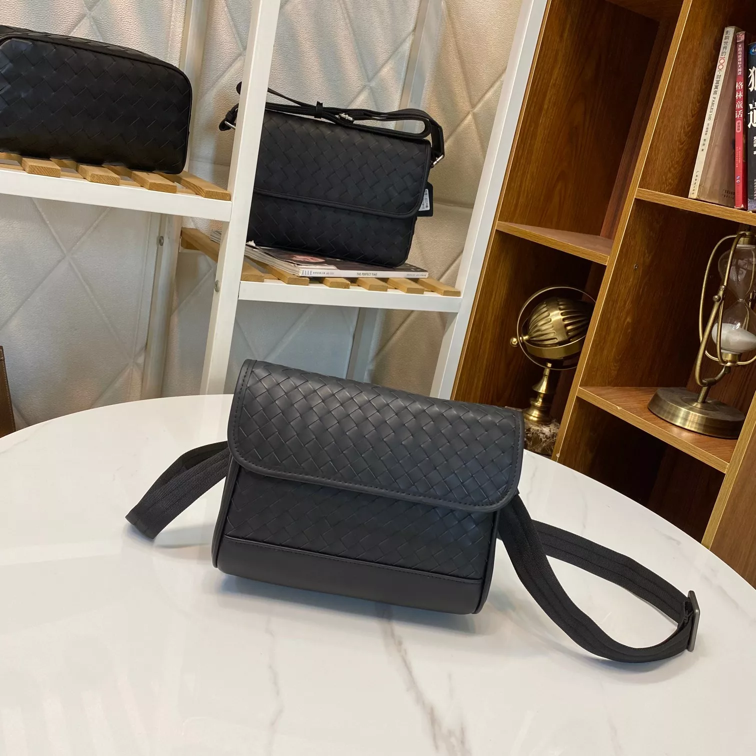 Durable 8263 Bottega Veneta AAA Man Messenger Bags