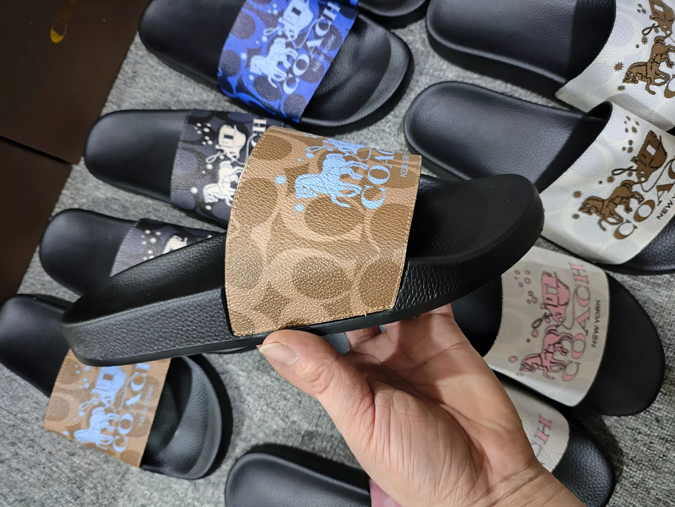 Durable 8284 Coach Slippers For Women