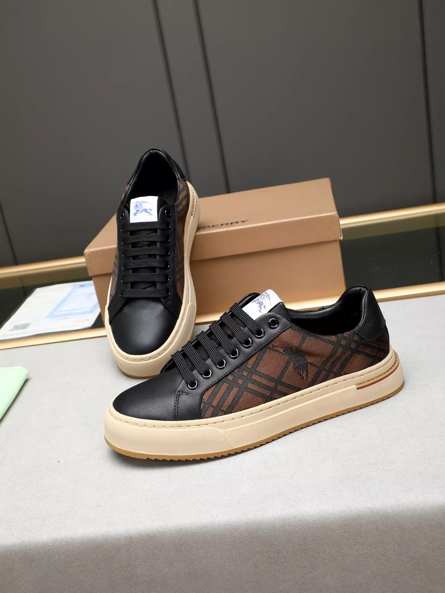 Durable 8496 Burberry Casual Shoes For Men