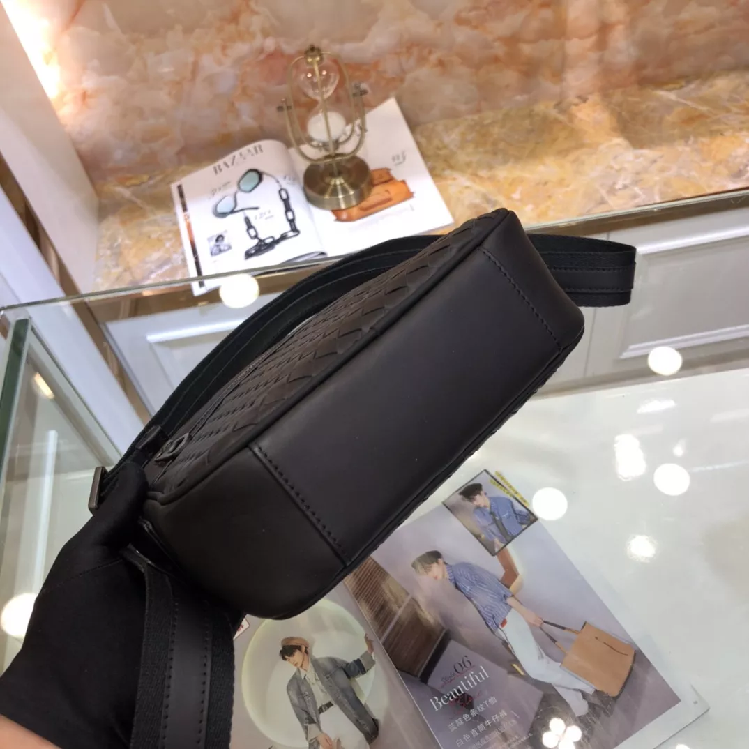 Durable 8522 Bottega Veneta AAA Man Messenger Bags