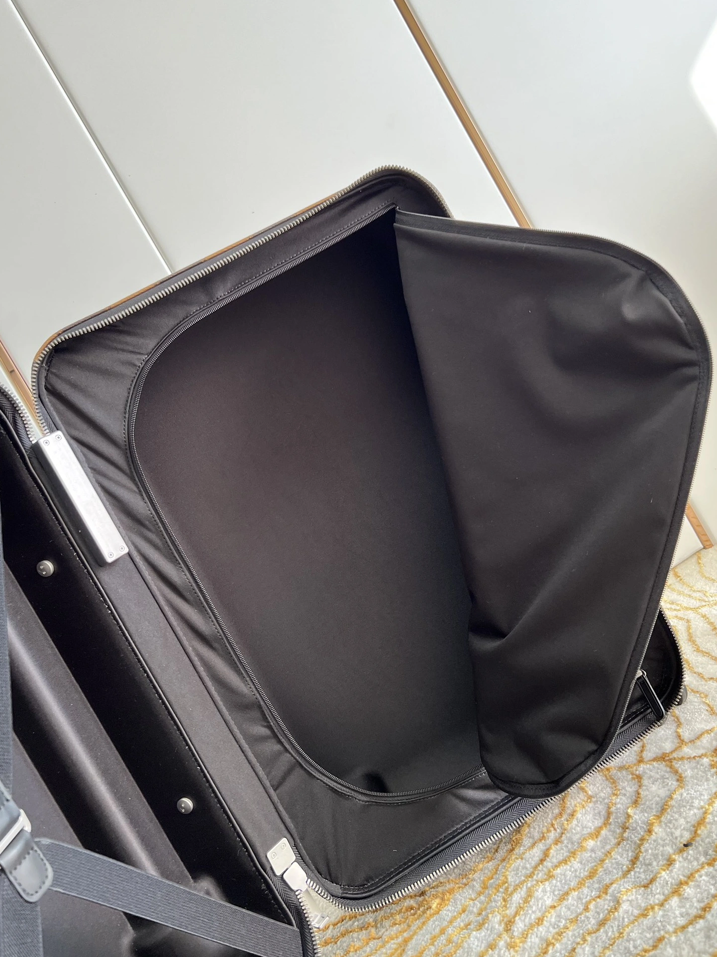 Durable 8554 Louis Vuitton Luggage