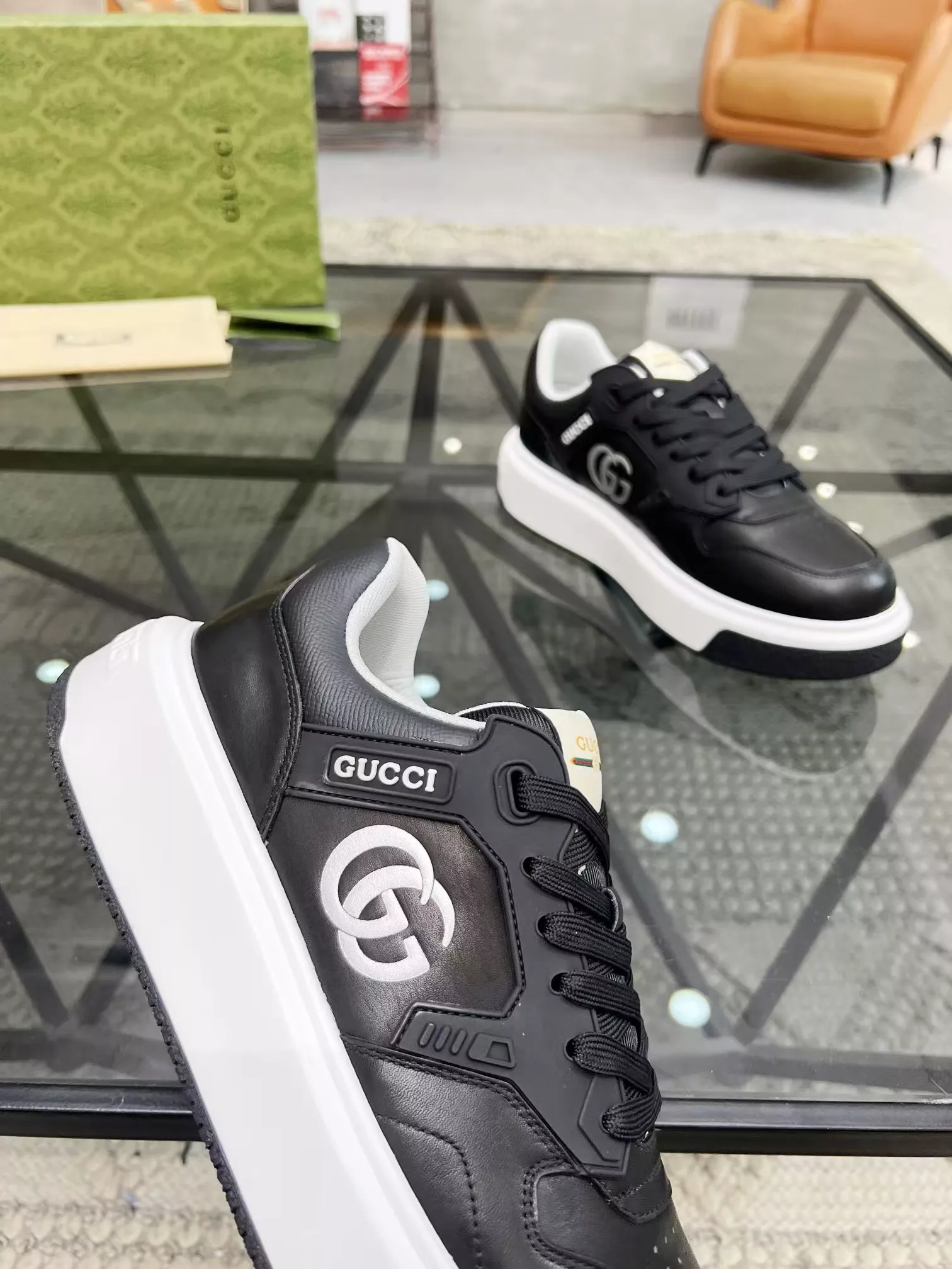 Durable 8605 Gucci Casual Shoes For Men