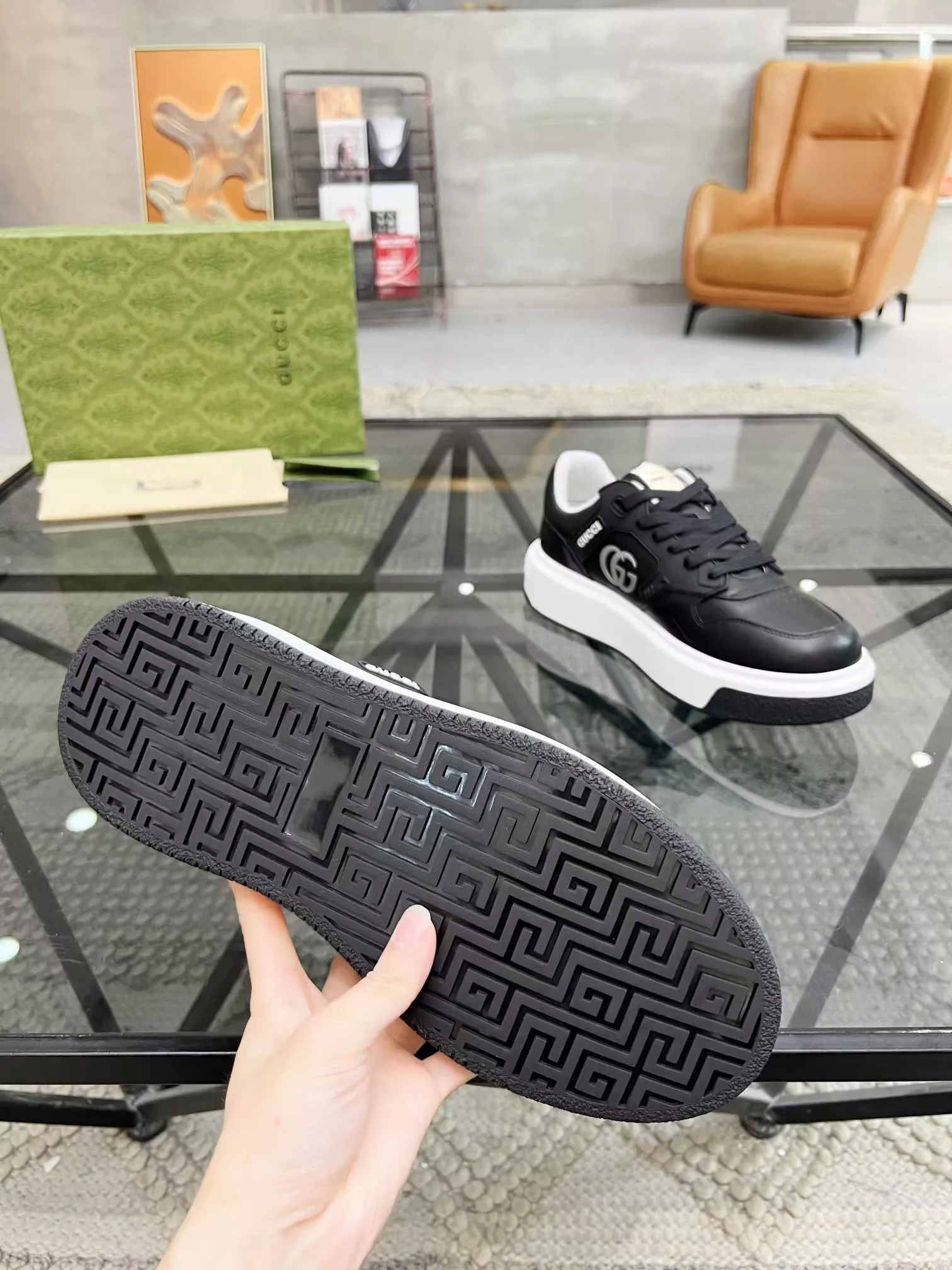 Durable 8605 Gucci Casual Shoes For Men