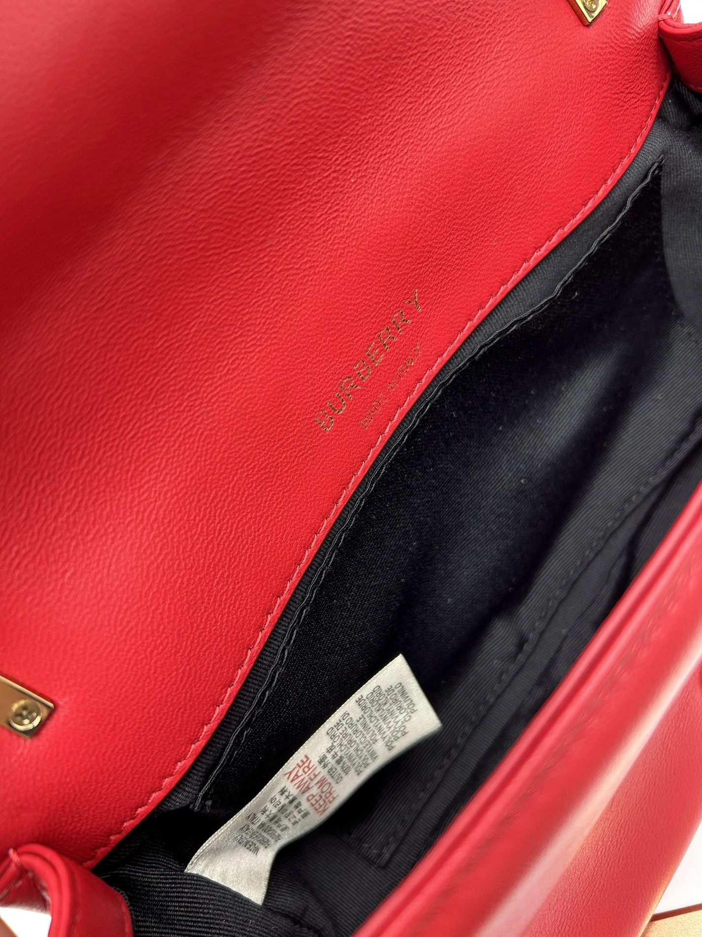 Durable 871 Burberry AAA Quality Messenger Bags For Women