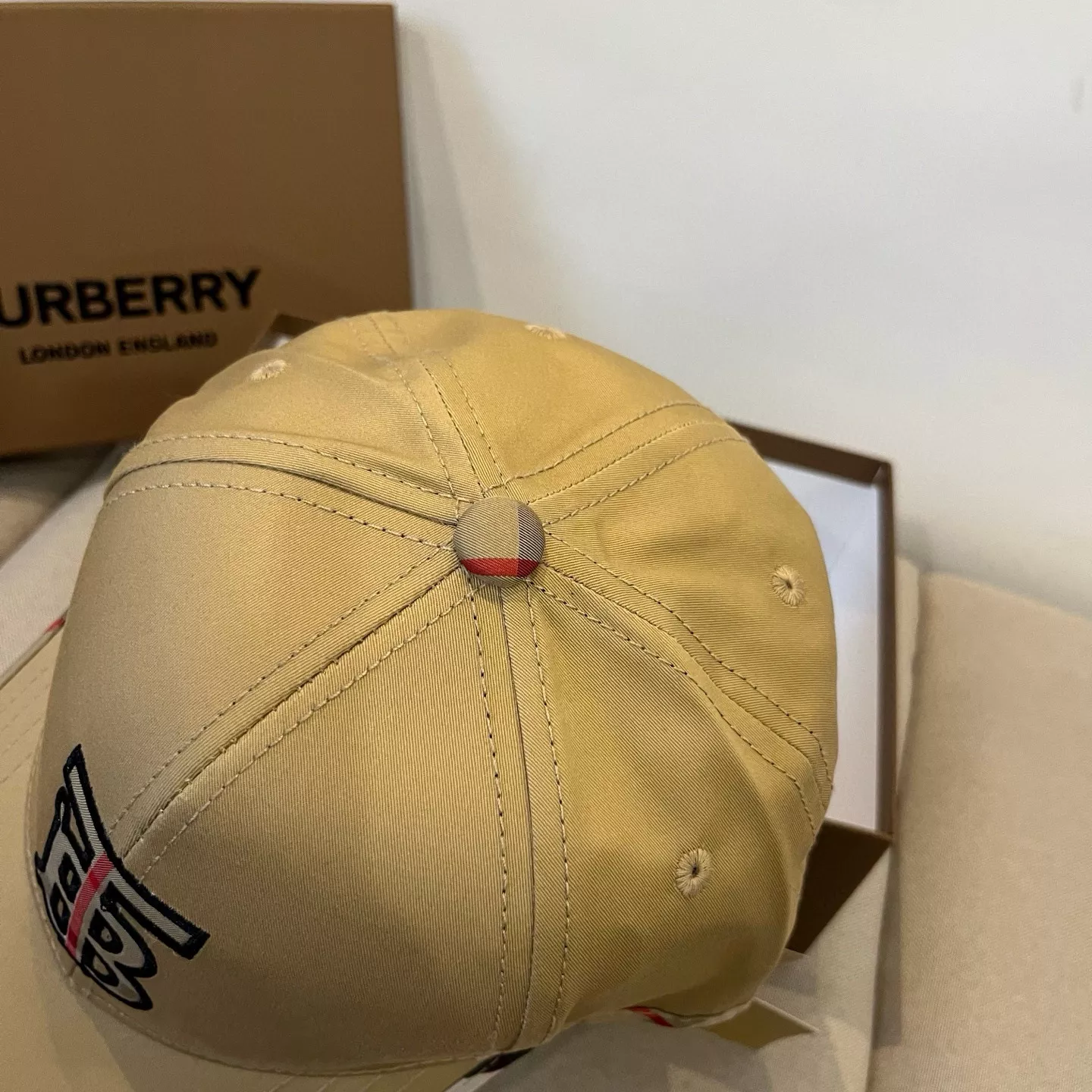 Durable 8721 Burberry Caps