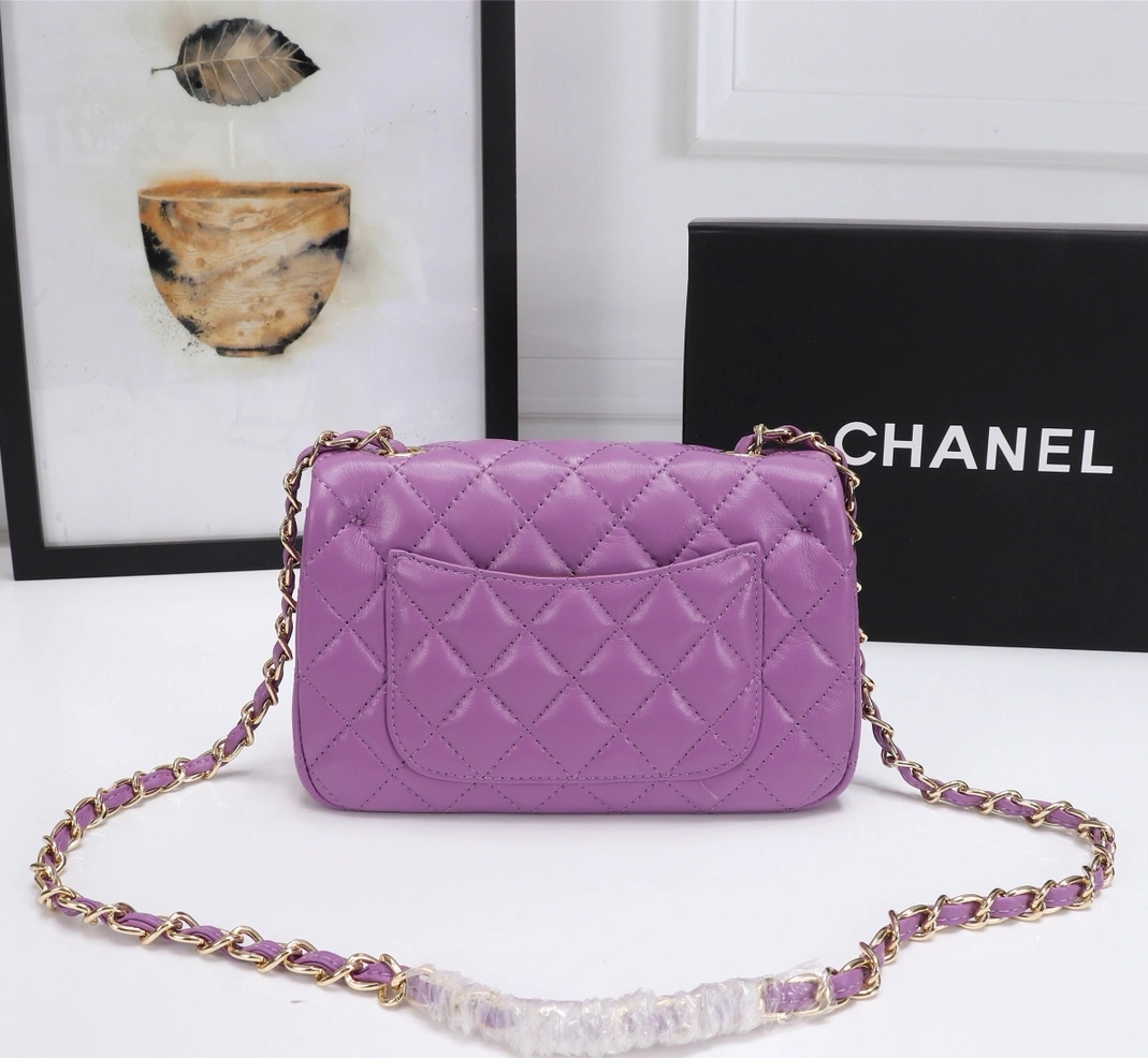 Durable 8728 Chanel AAA Quality Messenger Bags For Women